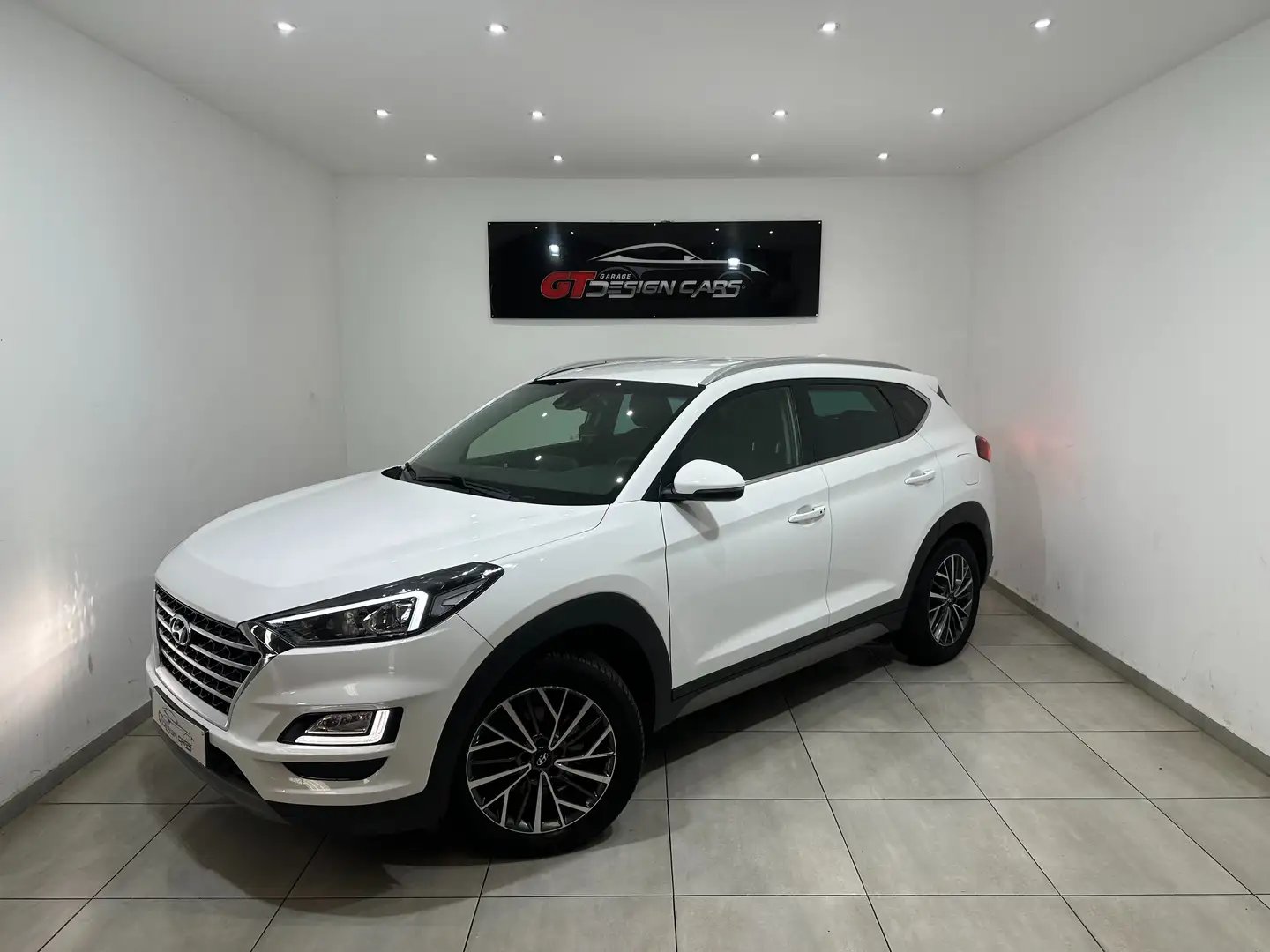 Hyundai TUCSON Tucson 1.6 CRDi *GARANTIE 12 MOIS*LED*GPS*CAMERA* Blanc - 2