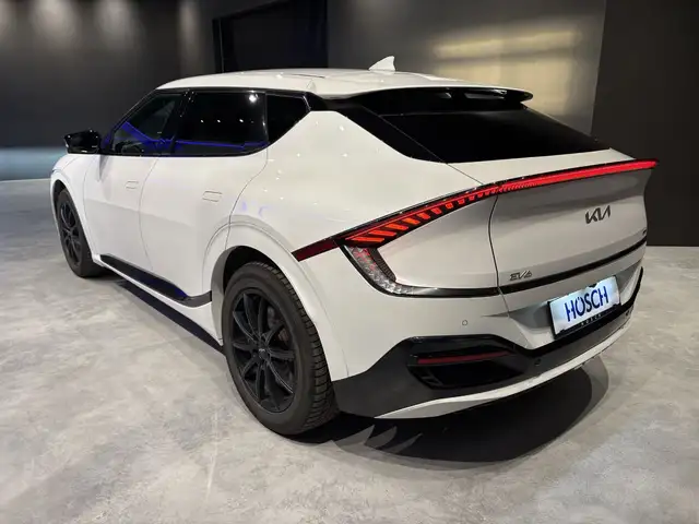 Kia Ev6 view 3