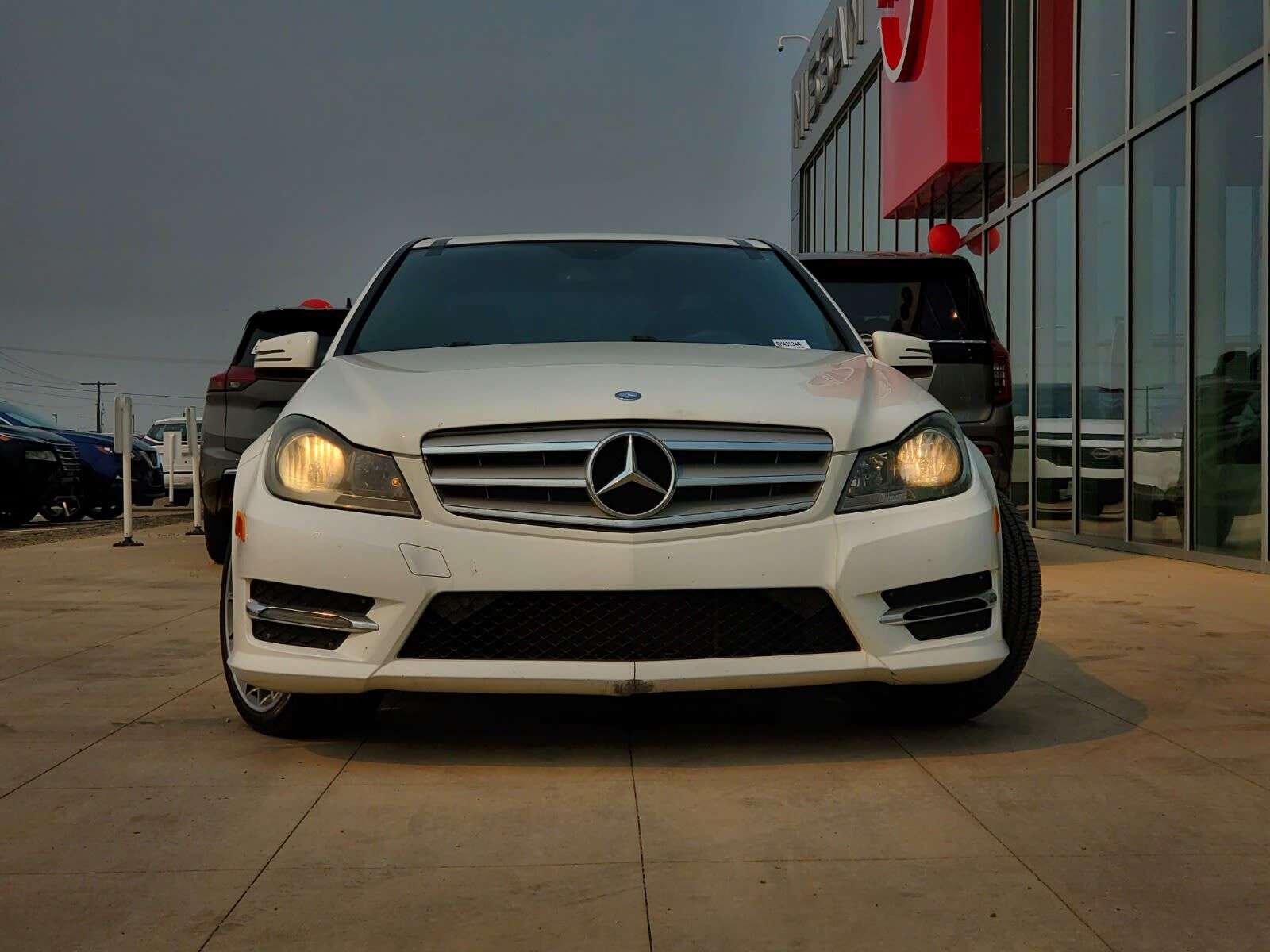 2013 Mercedes-Benz C-Class C 300. 4MATIC, LEATHER, SUNROOF, HEATED SEATS — снимка 1
