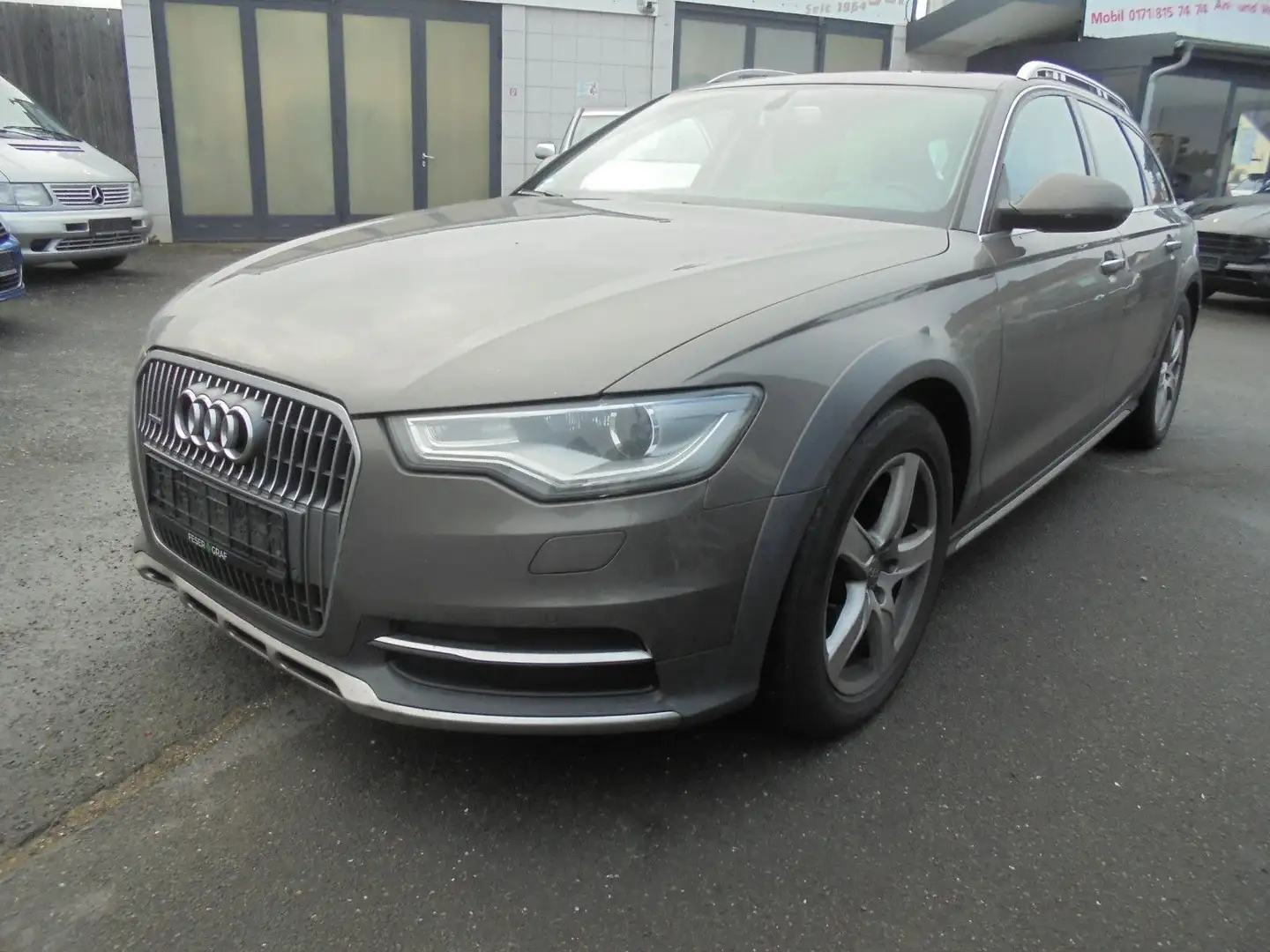 Audi A6 allroad quattro 3.0 TDI Grau - 1