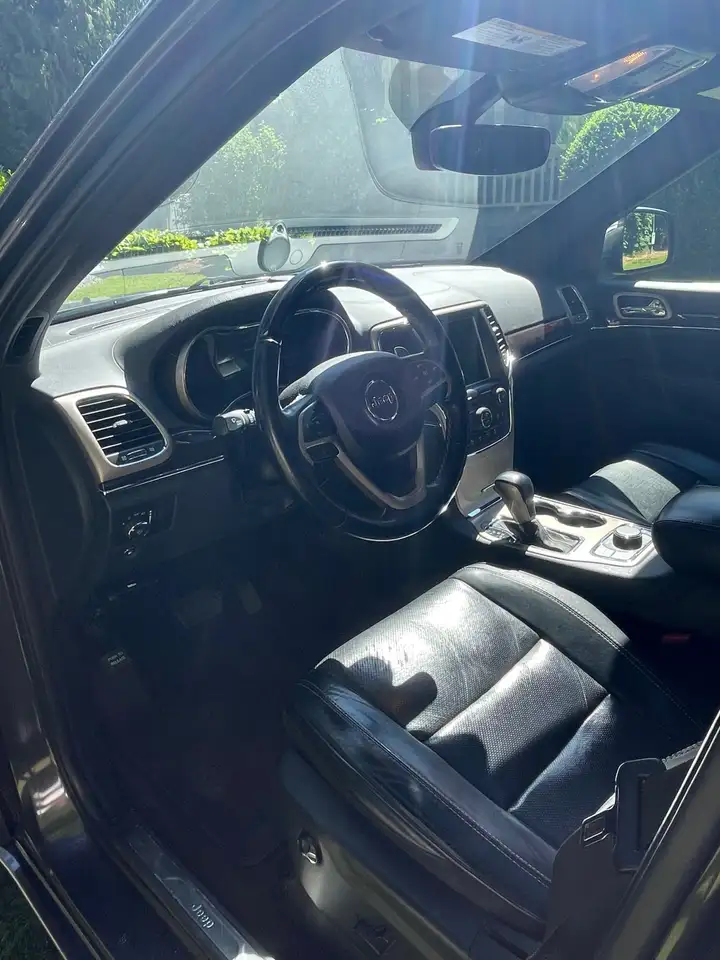 Jeep Grand Cherokee fotografie Jeep Grand Cherokee