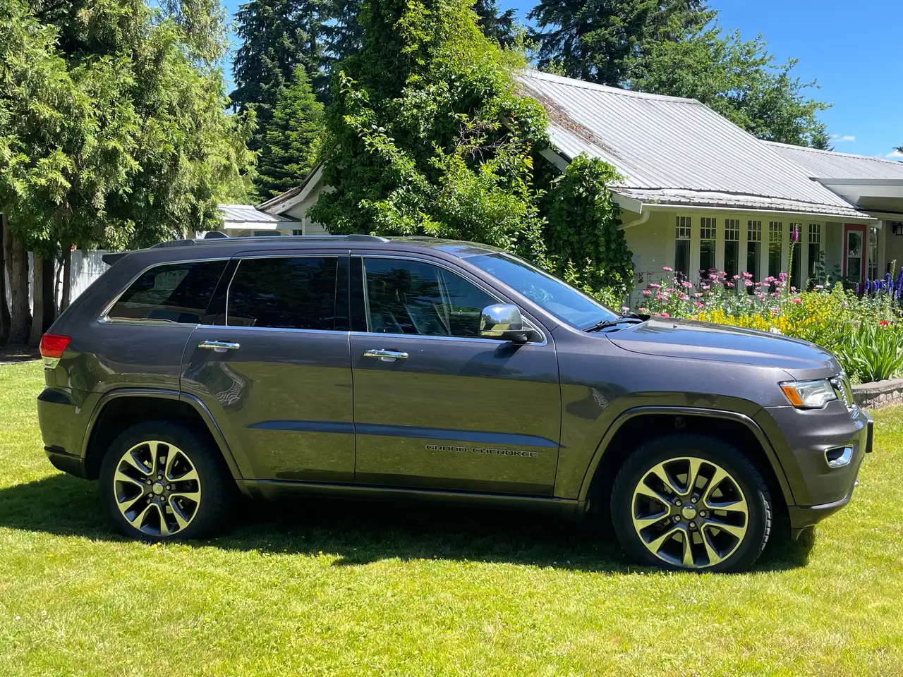 Jeep Grand Cherokee fotografie Jeep Grand Cherokee