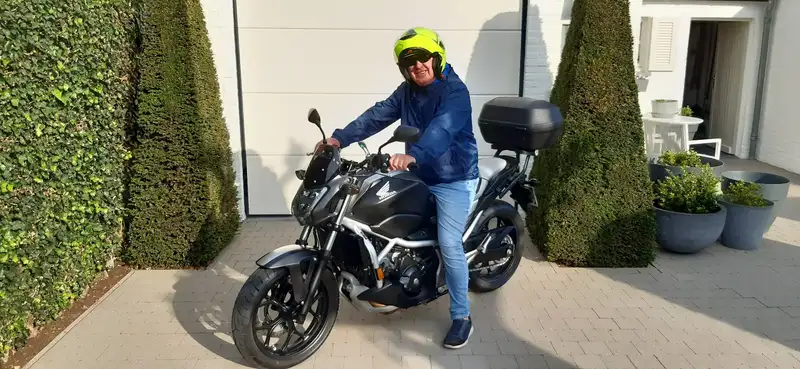 Honda NC 750 - foto 2