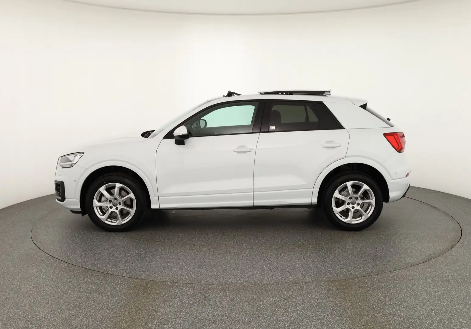 Audi Q2 1.0 TFSI sport ultra LED Navi ACC Sitzheizung Weiß - 2