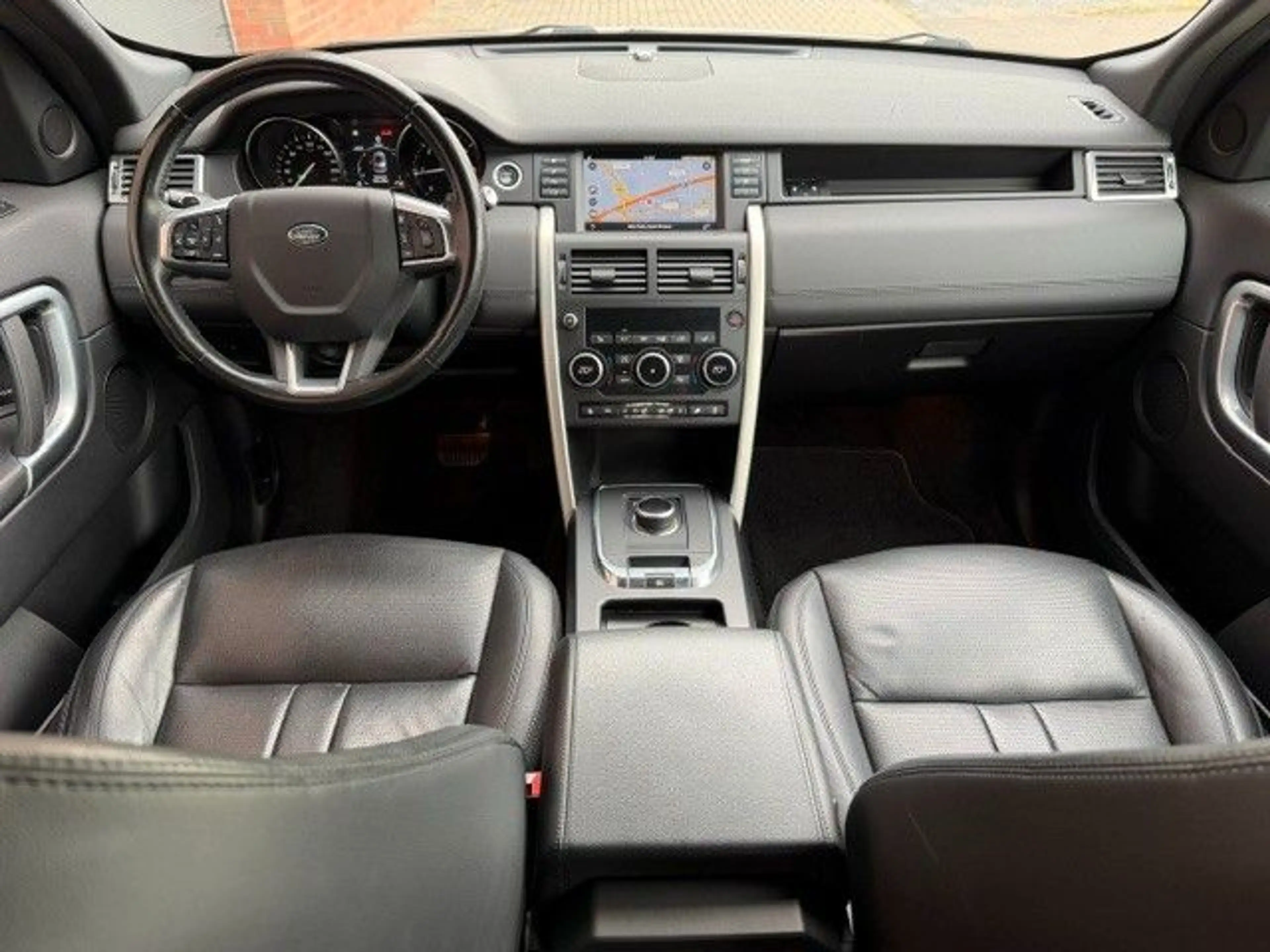 Land Rover Discovery Sport DISCOVERY SPORT 2.0TD4 AWD AUTOM,LEDER,PANORAMA — photo 12
