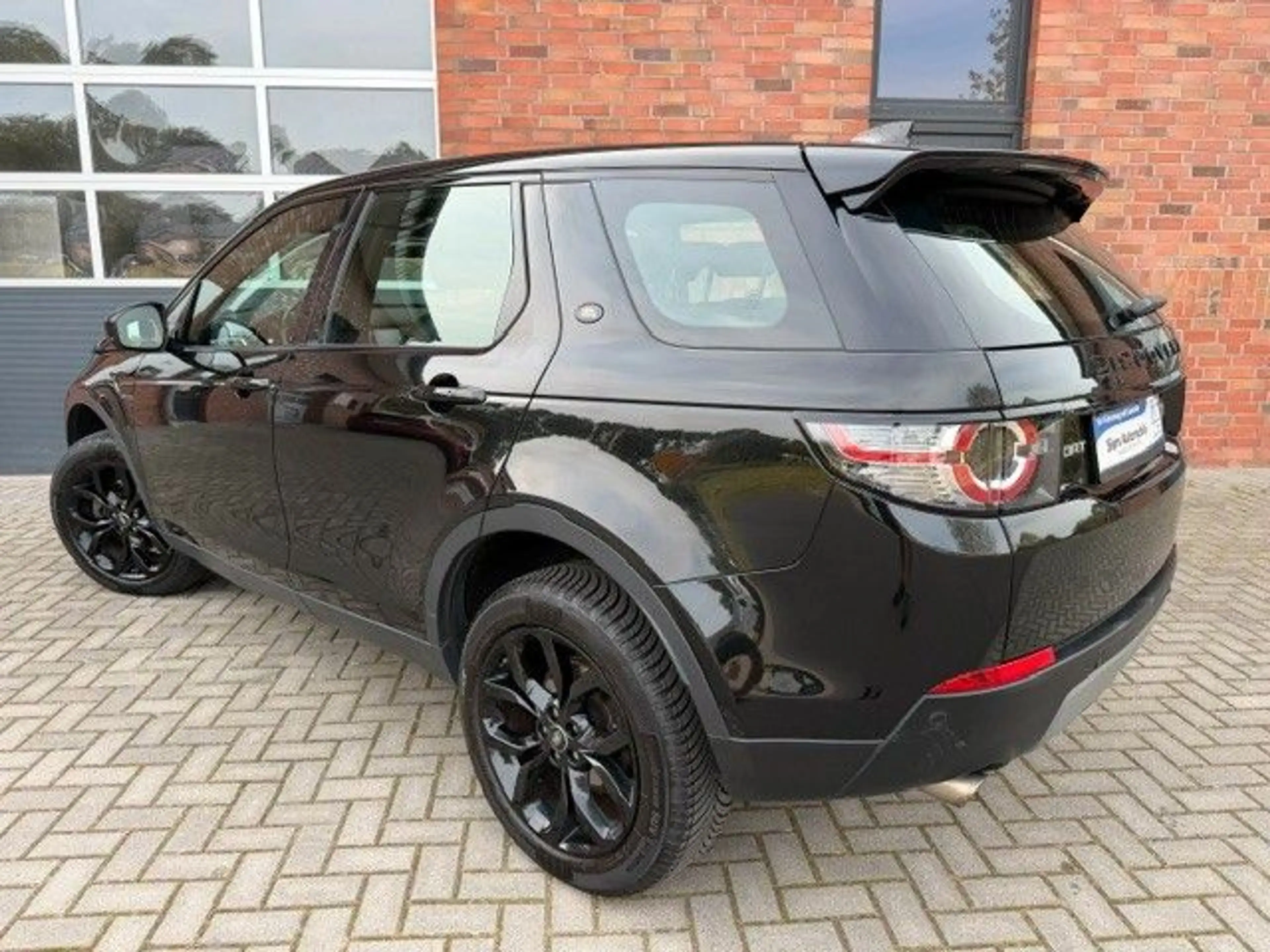 Land Rover Discovery Sport DISCOVERY SPORT 2.0TD4 AWD AUTOM,LEDER,PANORAMA — photo 8