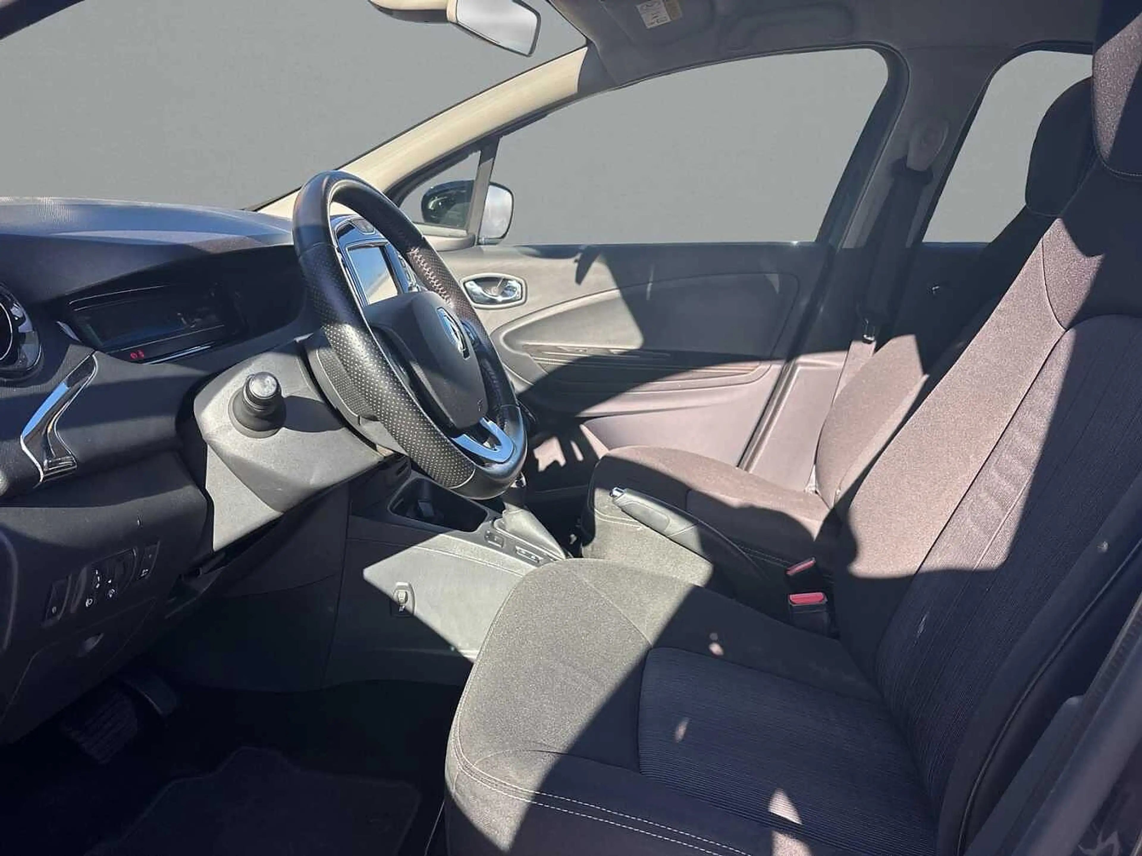 Renault ZOE Intens ZE40 Batteriekauf Navi, SHZ, PDC+Kamera — photo 11