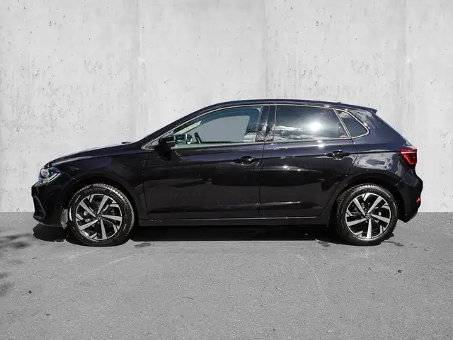 Volkswagen Polo view 5