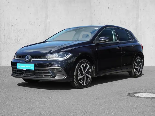 Volkswagen Polo view 2