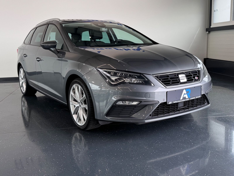 SEAT Leon ST FR*AHK*PDC*SHZ*LED*NAVI*KLIMA* — photo 6