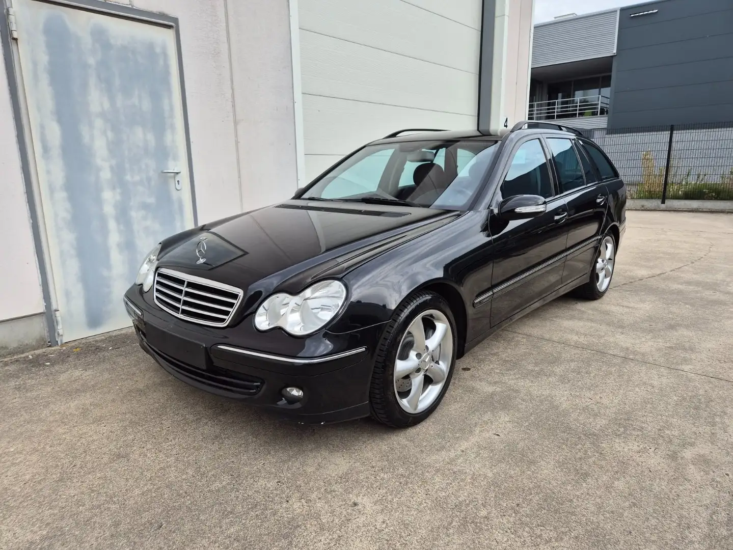 Mercedes-Benz C 220 CDI Automaat Avantgarde Sport Leder SUPER MOOI Zwart - 1