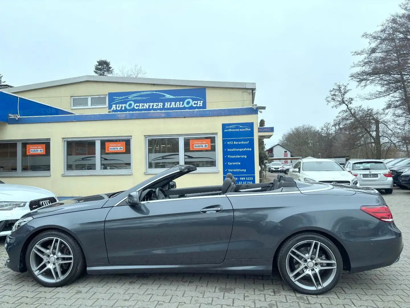 Mercedes-Benz E 200 Cabrio AMG-Sport-Paket VOLLAUSSTATTUNG TOP Grijs - 2