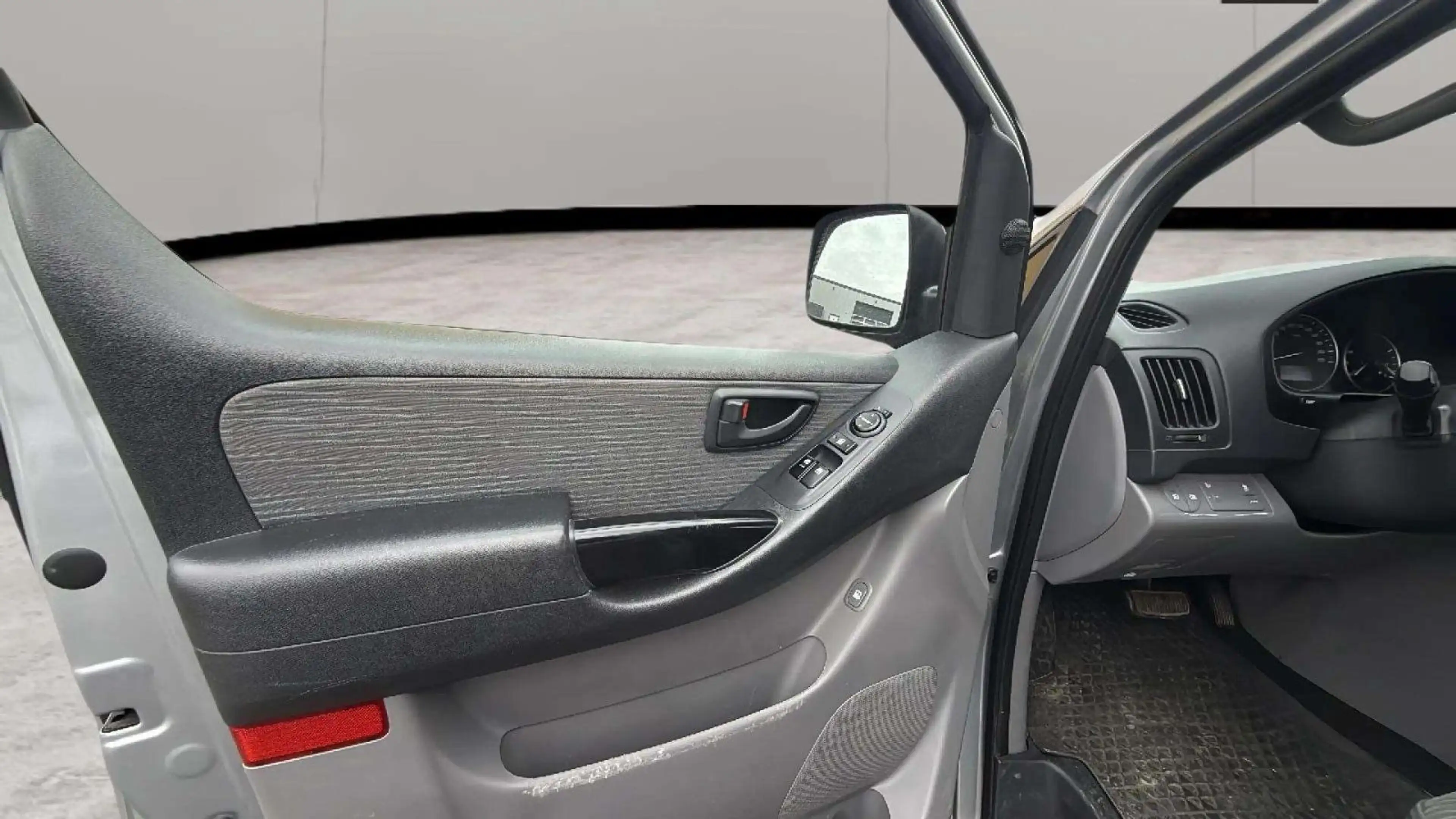 Hyundai H-1 Mixto*2 Seitentüren*Klima*Kamera*1 Hand — photo 19