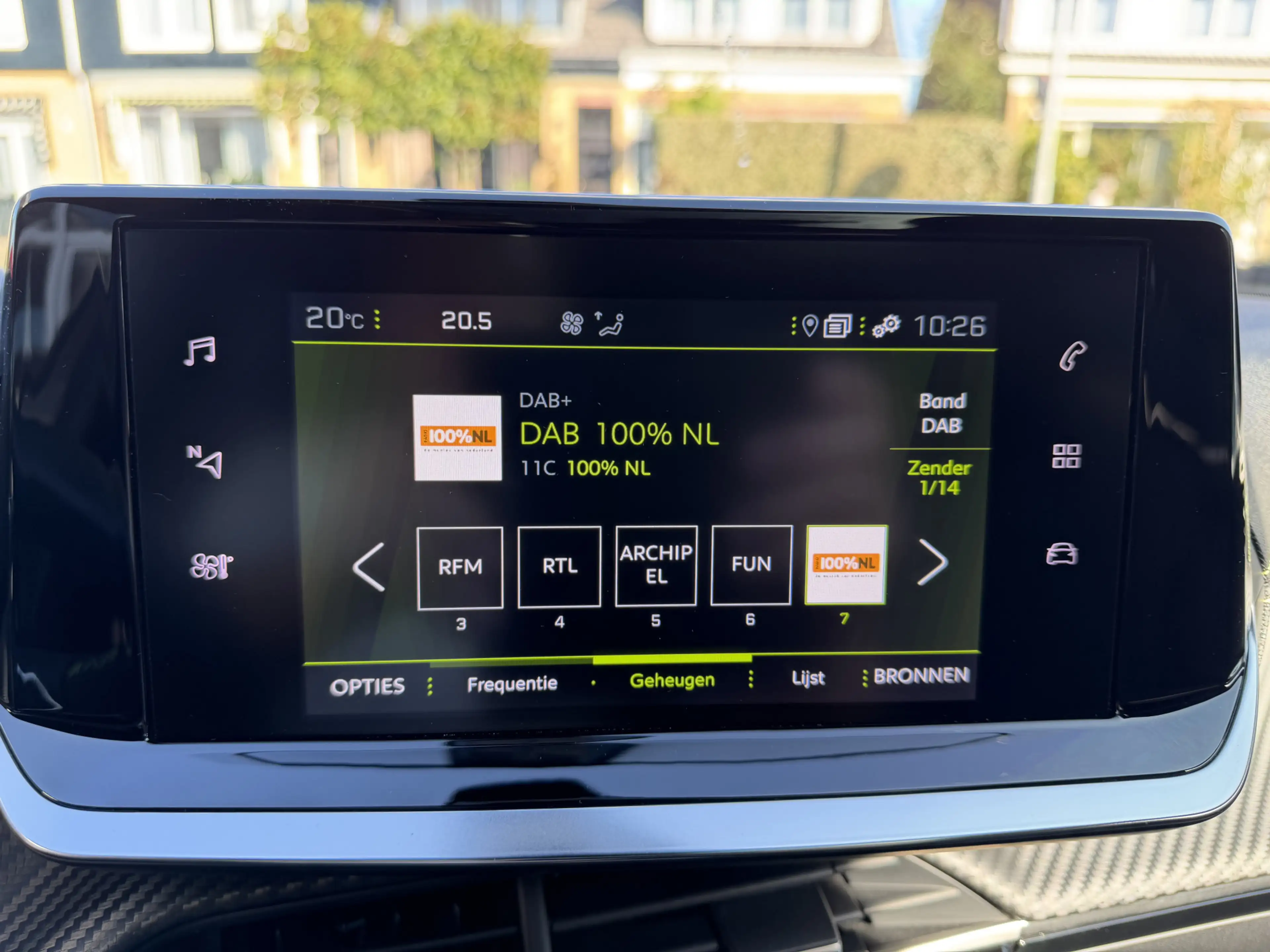 Peugeot 2008 1.2 PureTech GT-Line Automaat Panoramadak/ECC/Navi — photo 19