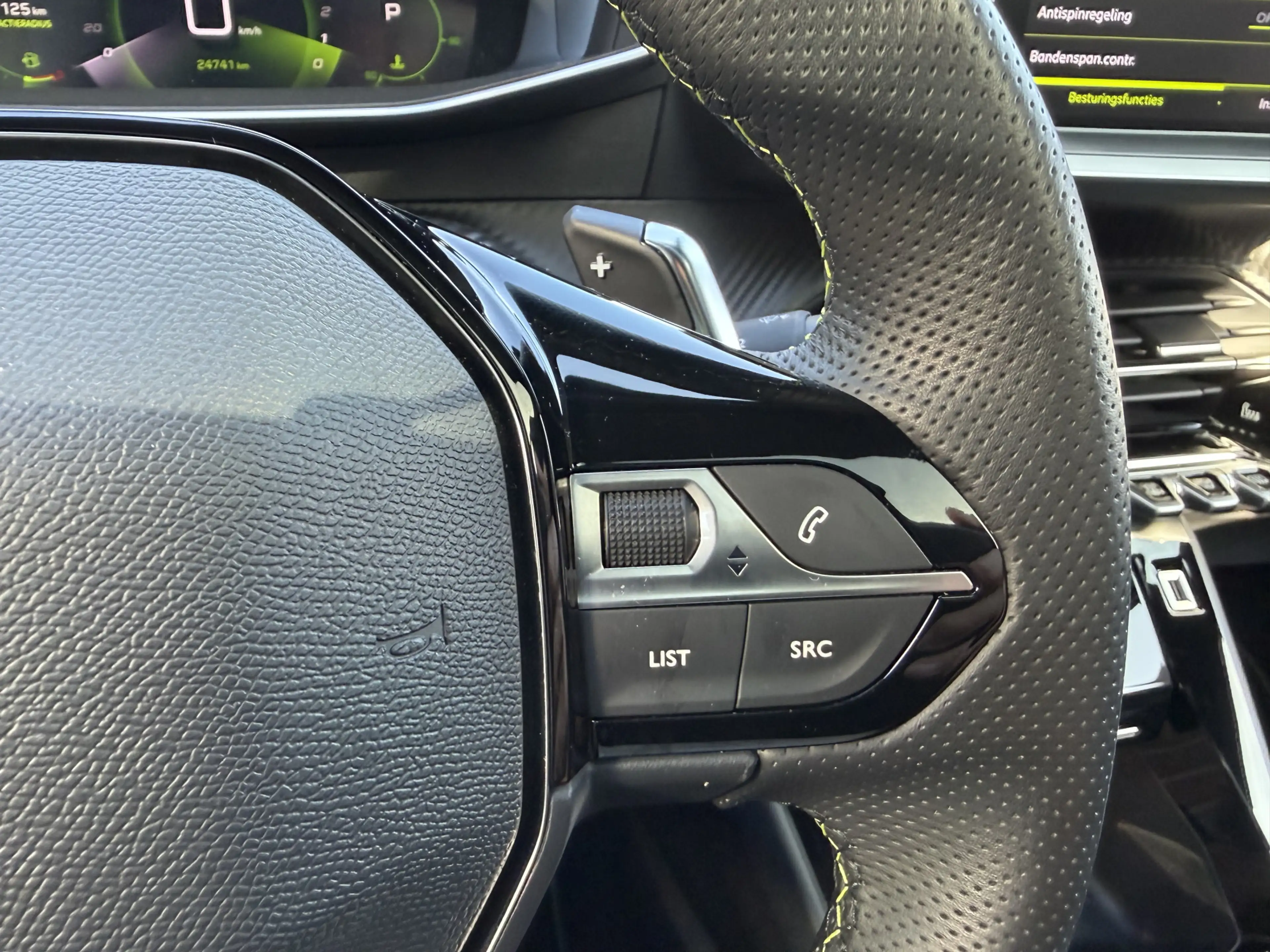 Peugeot 2008 1.2 PureTech GT-Line Automaat Panoramadak/ECC/Navi — photo 24