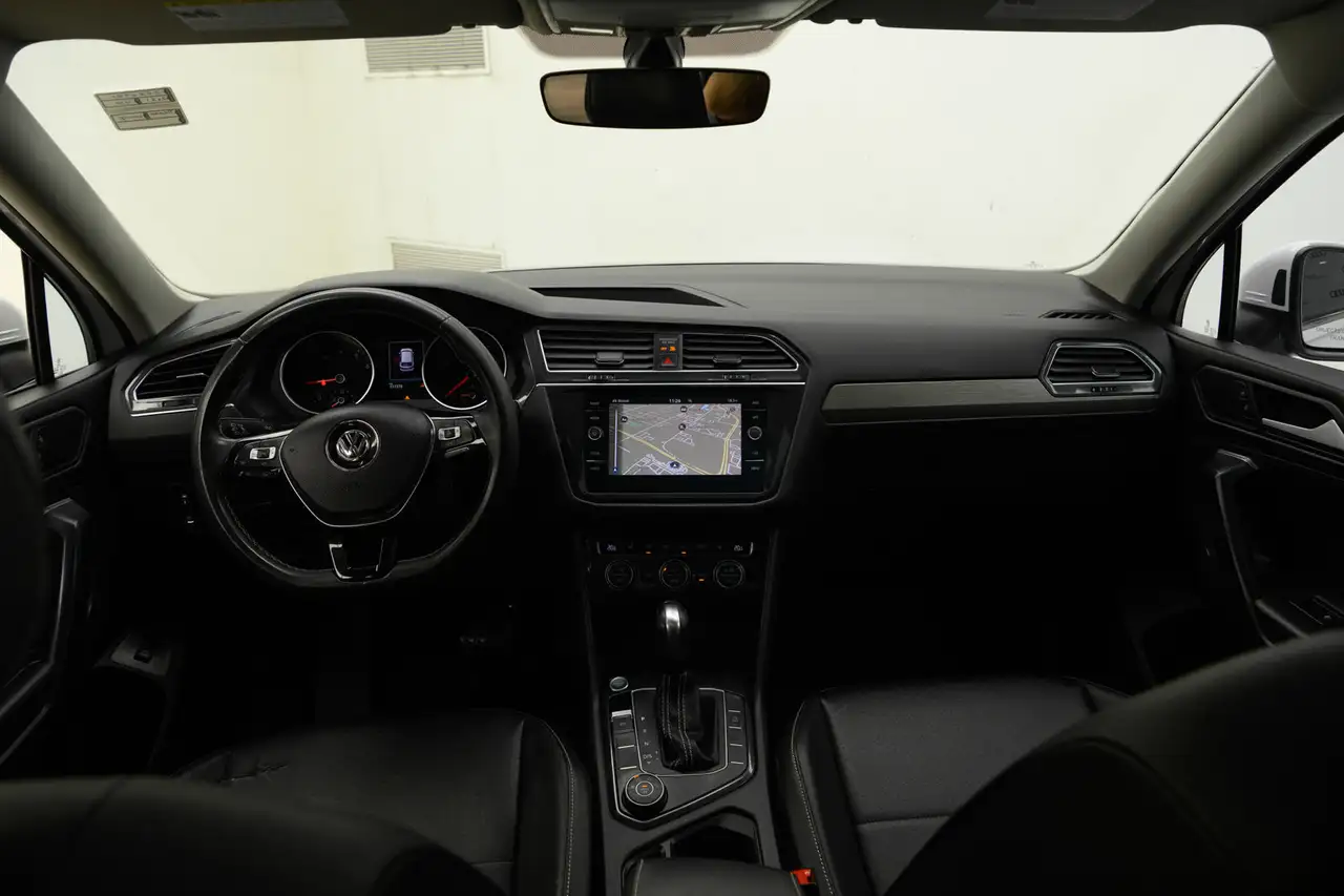 Volkswagen Tiguan снимка Volkswagen Tiguan