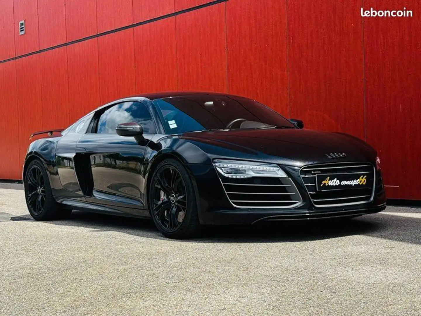 Audi R8 5.2 FSI V10 550 ch plus s-tronic Noir - 1