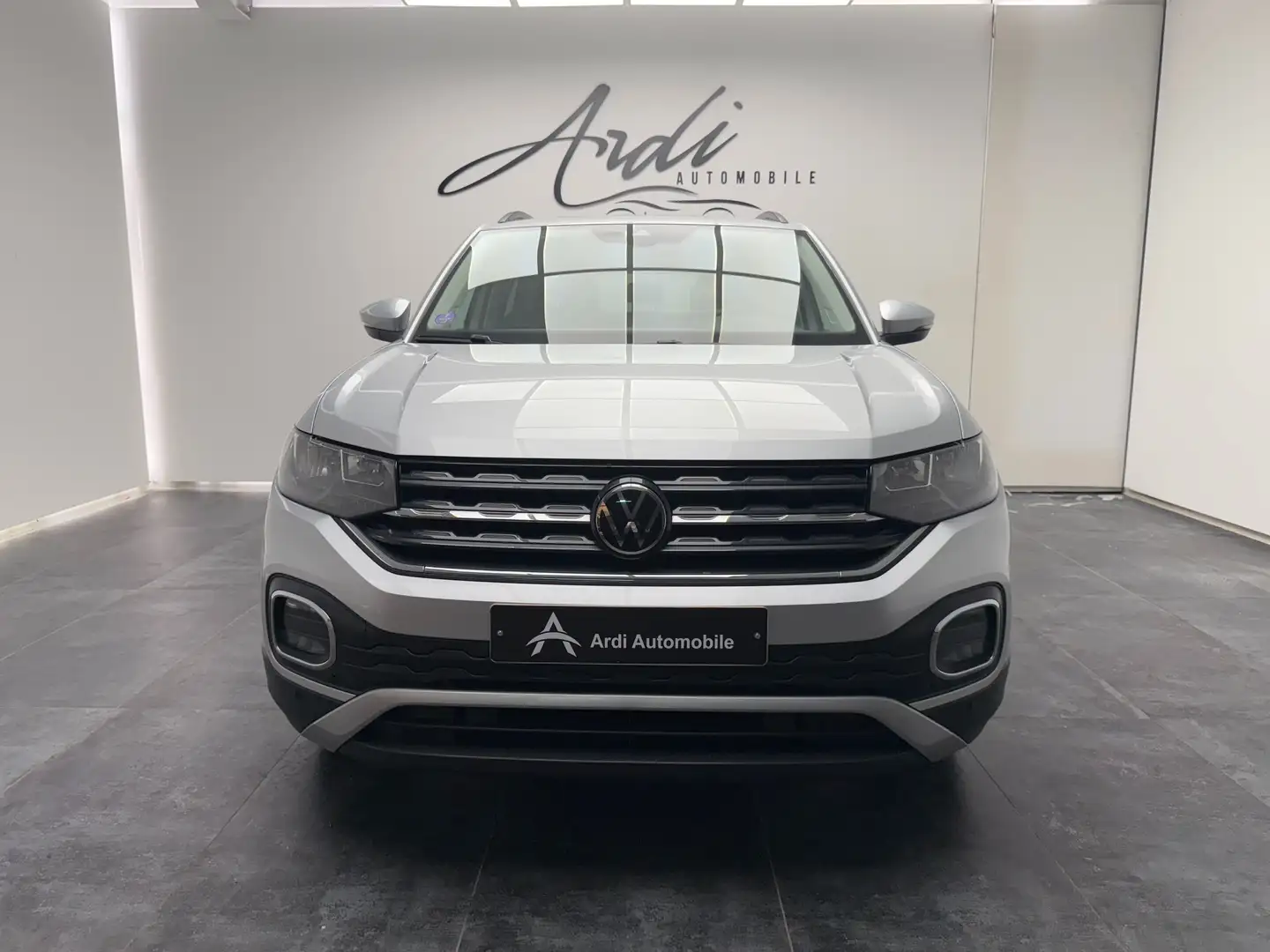 Volkswagen T-Cross 1.0 TSI Active *CAMERA*CARPLAY*GARANTIE 12 MOIS* Grijs - 2