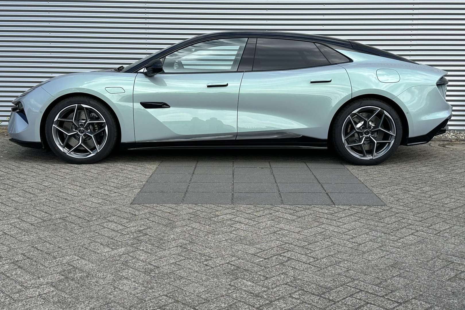 Lotus Emeya 600 S -  - Joinsteer - #2