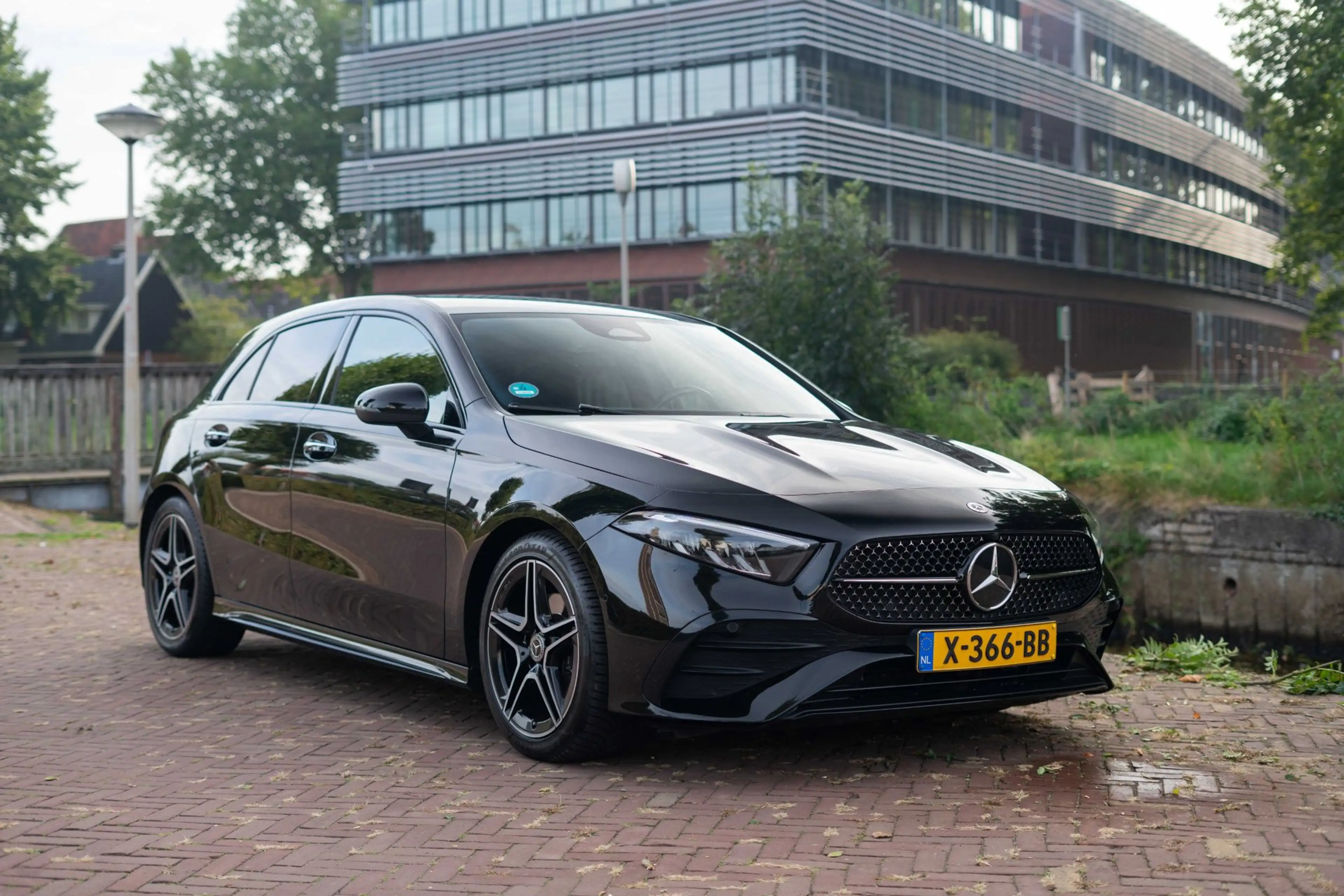 Mercedes-Benz A 180 AMG Line Automaat | Navigatie | CarPlay | Facelift — photo 5