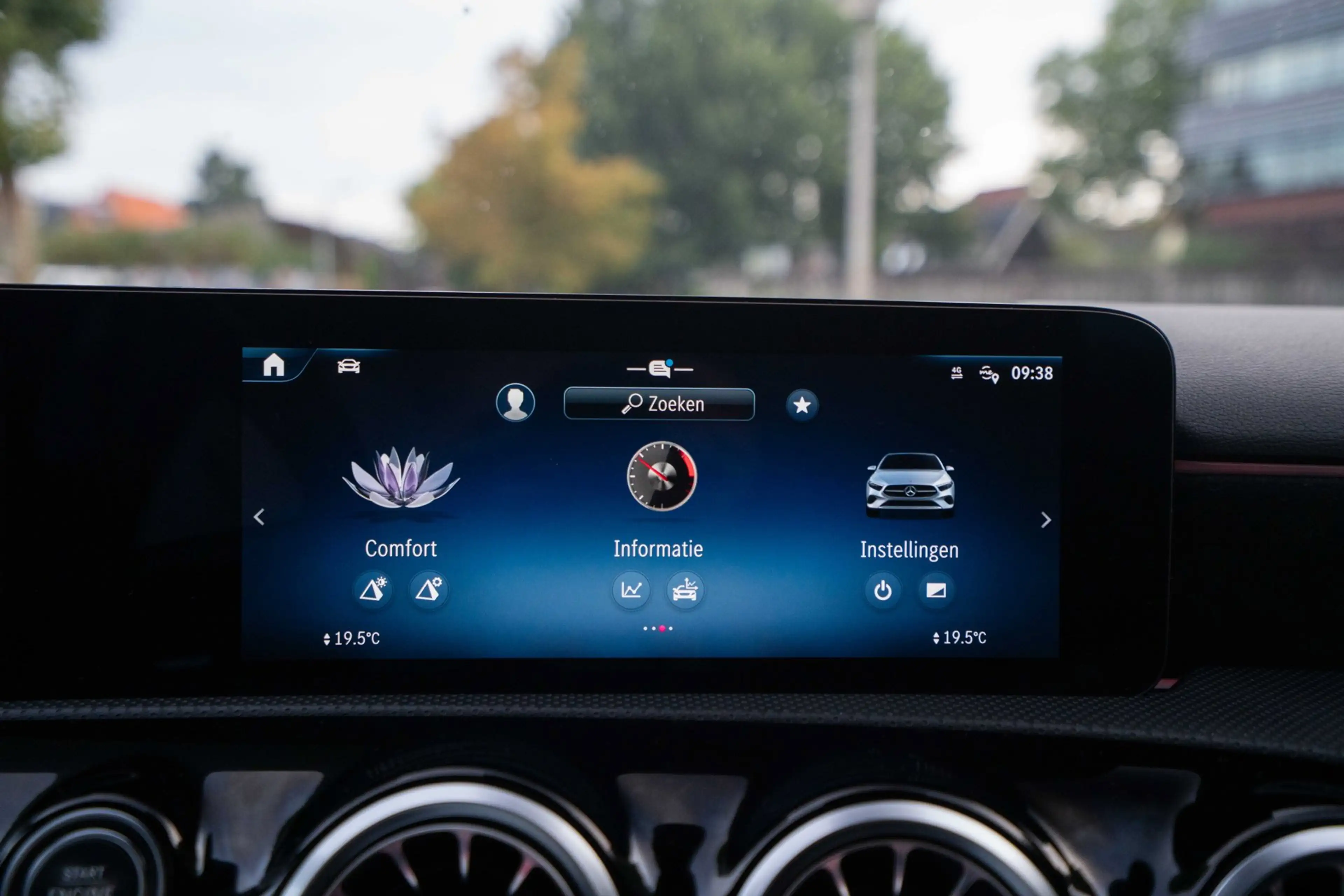 Mercedes-Benz A 180 AMG Line Automaat | Navigatie | CarPlay | Facelift — photo 25