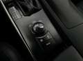 Lexus IS 300 300h Edition, NL AUTO, NAP LOGISCH, NAVIGATIE, CRU Schwarz - thumbnail 20