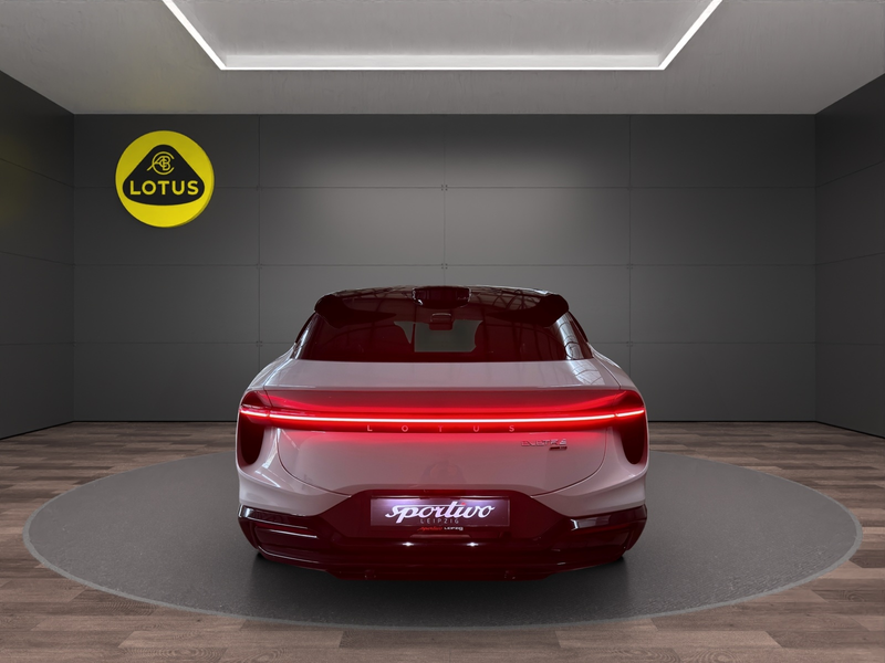 Lotus Eletre 600 GT SE *Lotus Leipzig* — photo 5