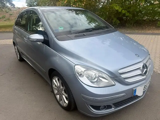 Mercedes-Benz B 170