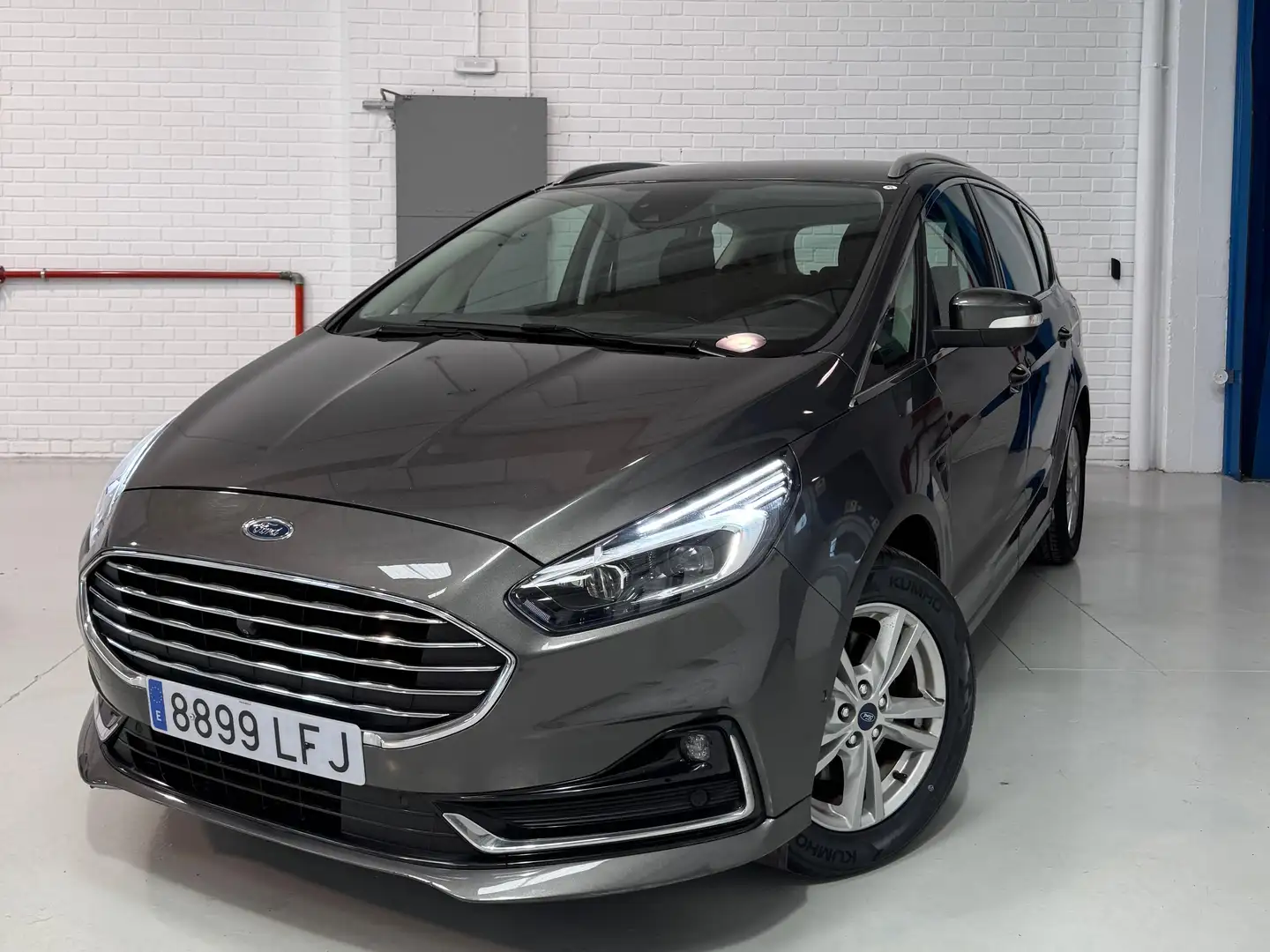 Ford S-Max 2.0TDCi Panther Titanium 150 Gris - 1