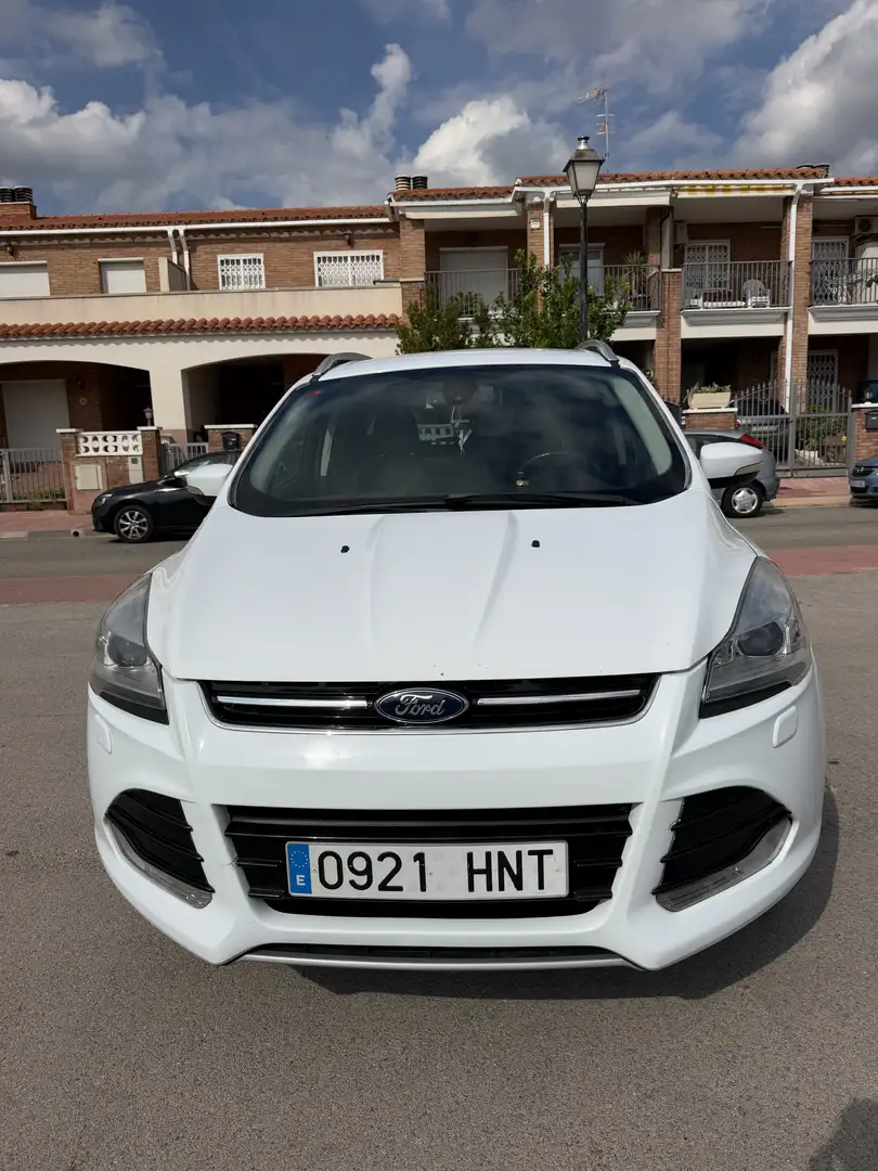 Ford Kuga 2.0TDCi Titanium 4x2 140 - 1