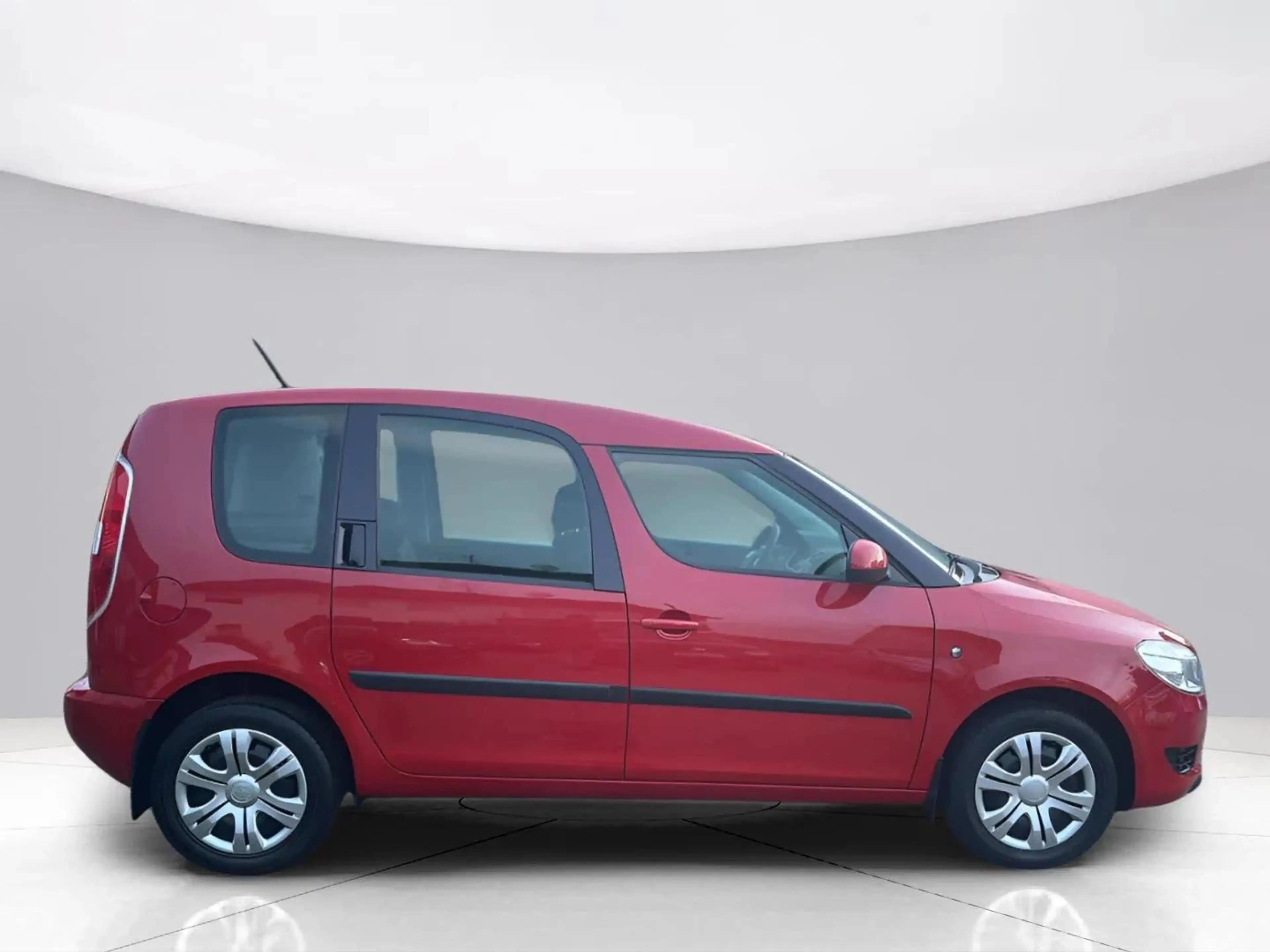 Skoda Roomster Ambition*Automatik*1.Hand*AHK*Tempomat* — photo 6
