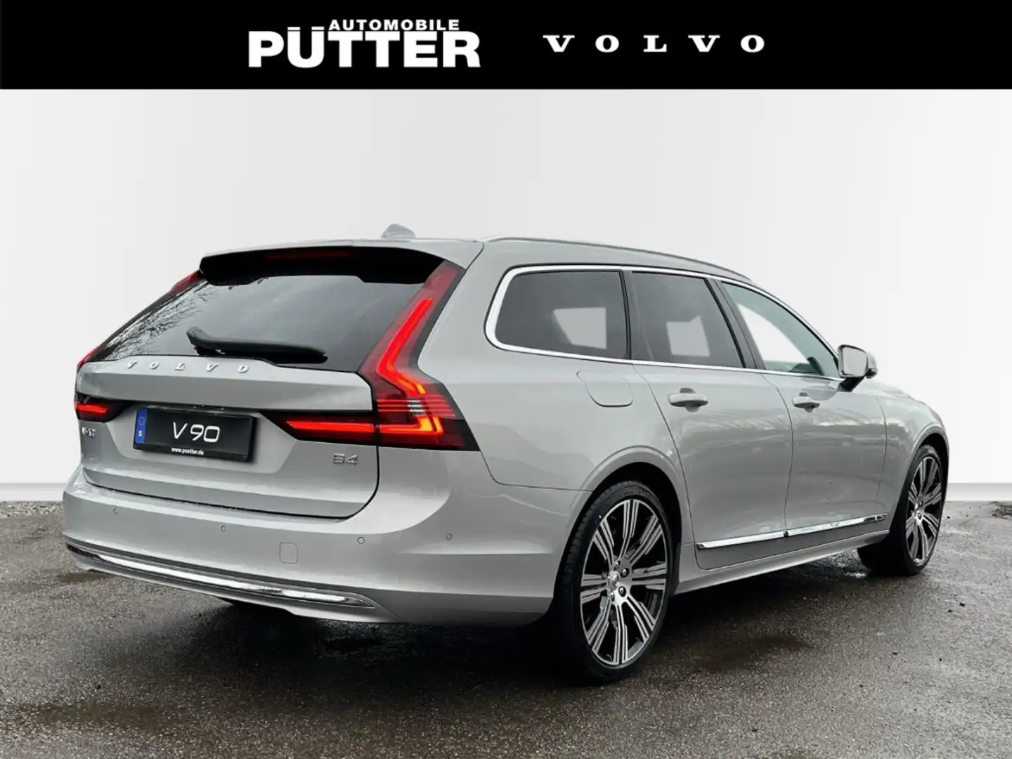 Volvo V90 B4 Diesel Plus Bright 20'' ACC 360 Kamera StandHZG Srebrny - 2