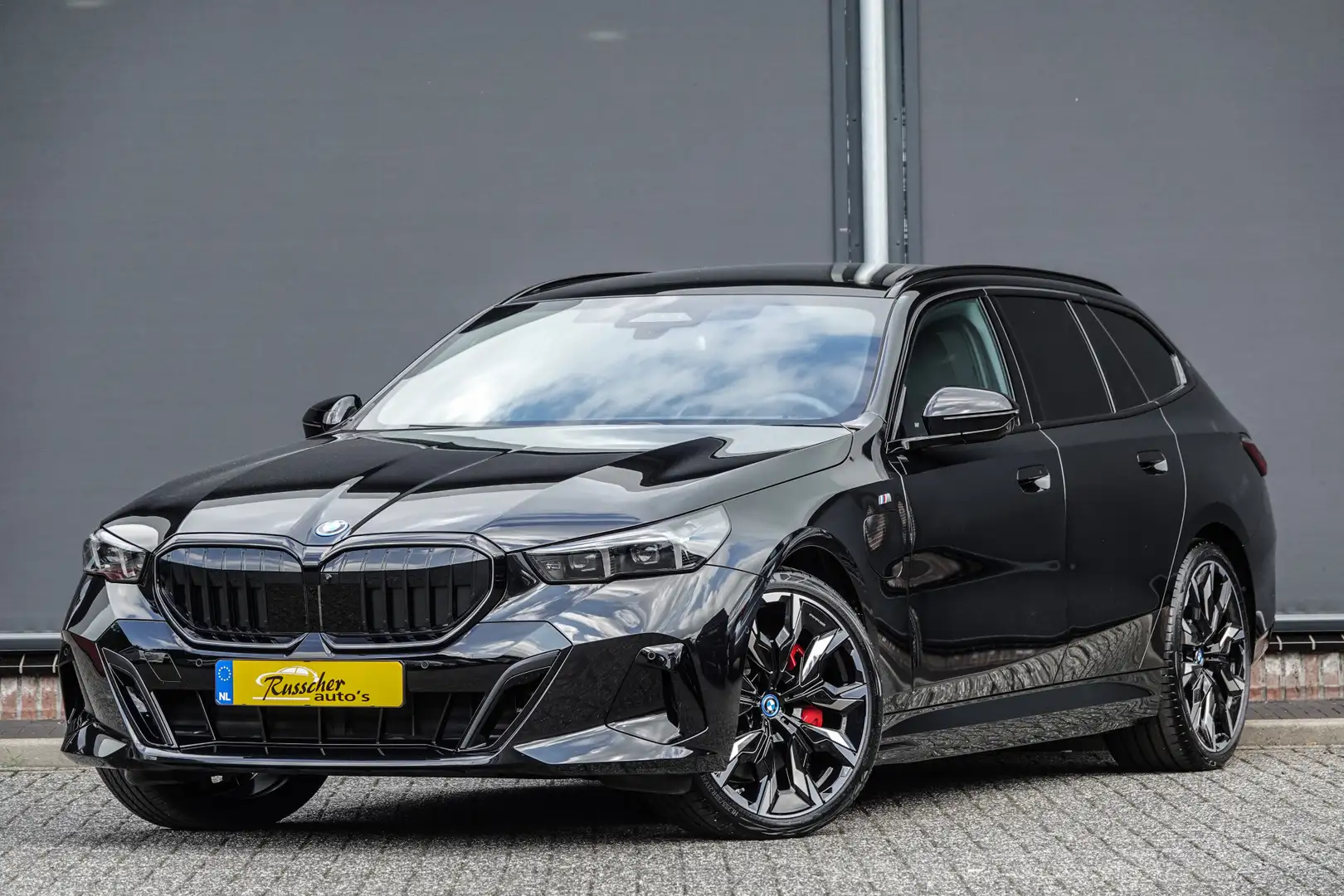 BMW 550 5-serie Touring 550E 490Pk Aut. | Plug in Hybride Noir - 1