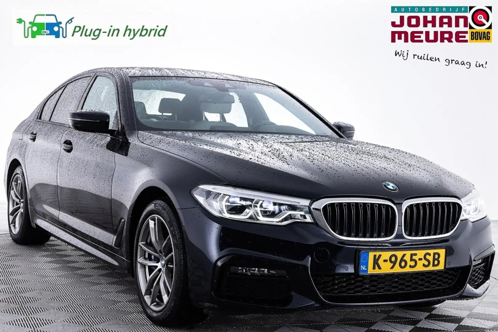 BMW 530 e iPerformance High Executive M-Sport | LEDER | EC Zwart - 1