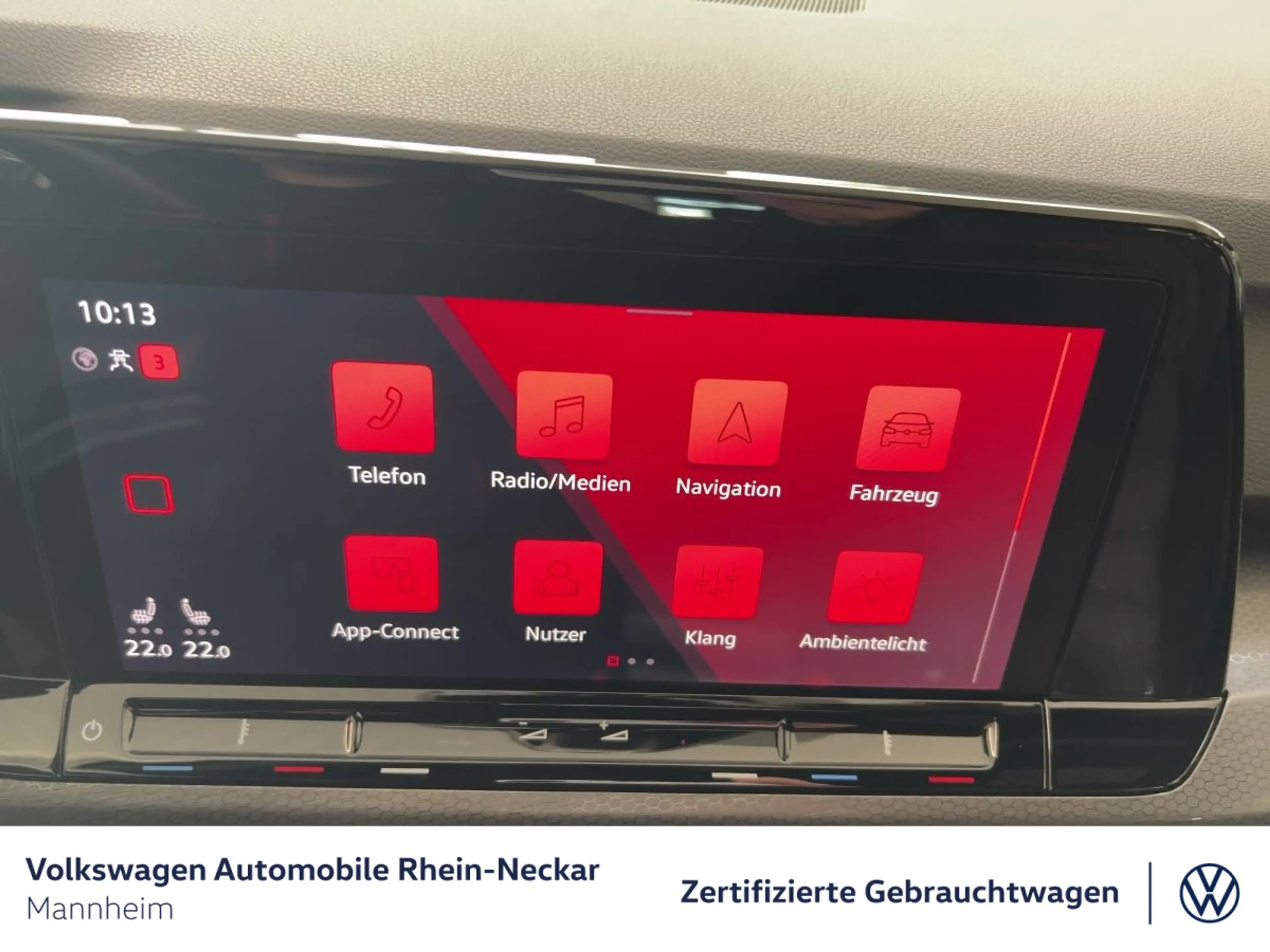 Volkswagen Golf GTI VIII 2.0 TSI DSG Kamera App-Connect LED — photo 14