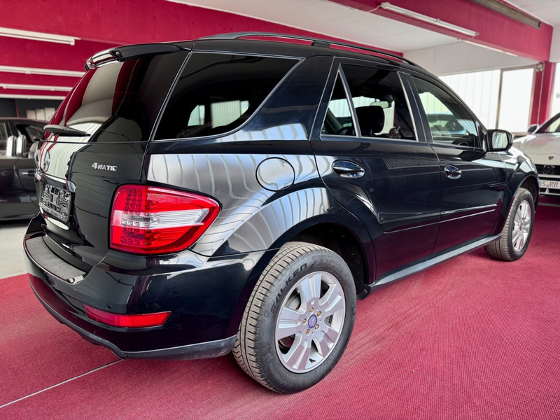 Mercedes-Benz ML 350 CDI 4Matic AHK Glasdach Comand Xenon Leder — photo 6