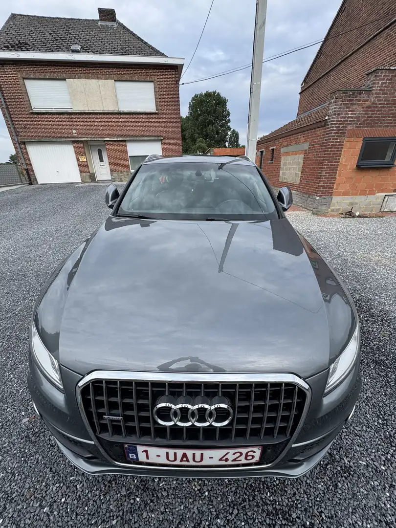 Audi Q5 2.0 TDi Quattro S line DPF Tronic Gris - 2