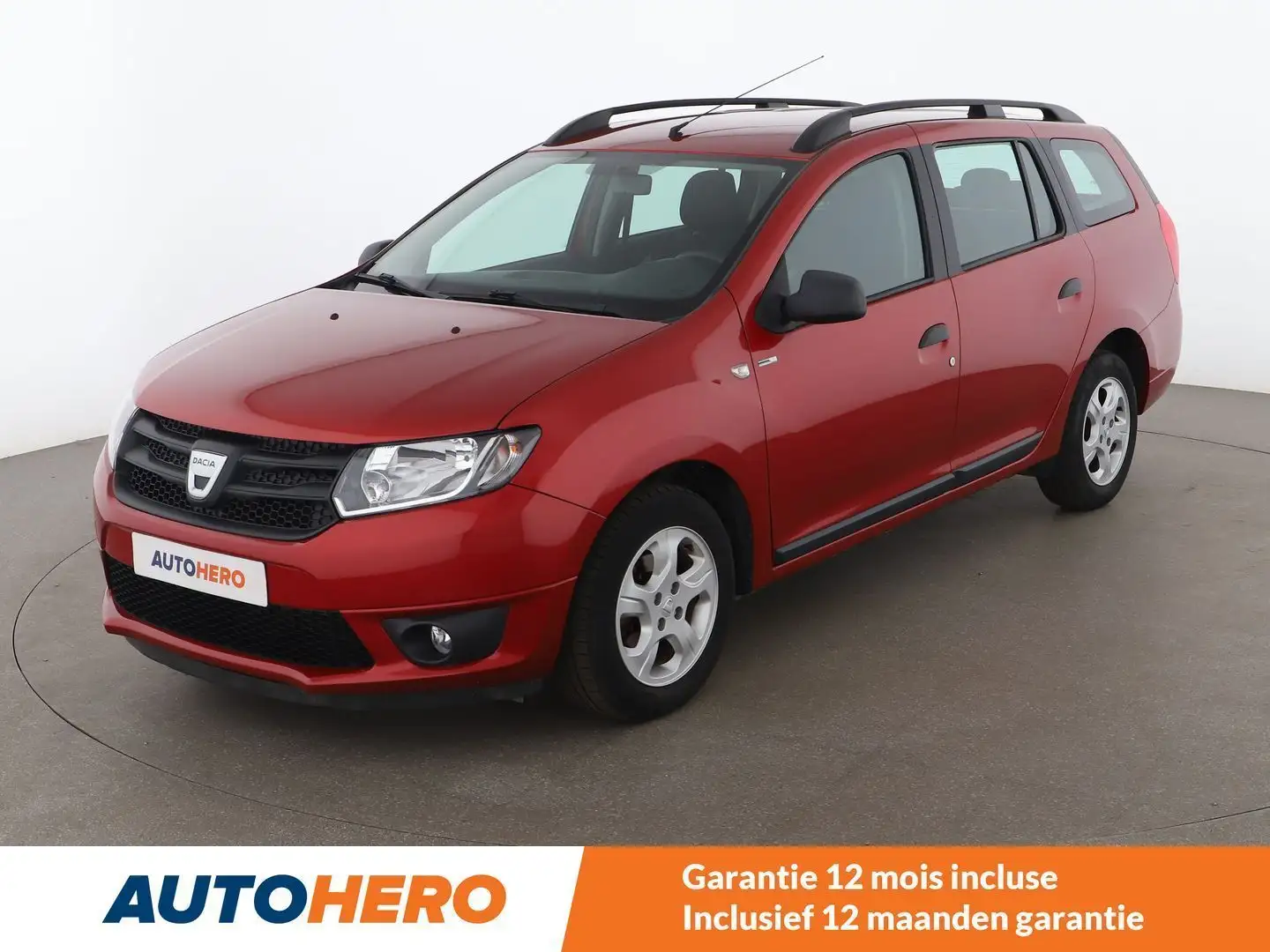 Dacia Logan 0.9 TCe Ambiance Family Rojo - 1