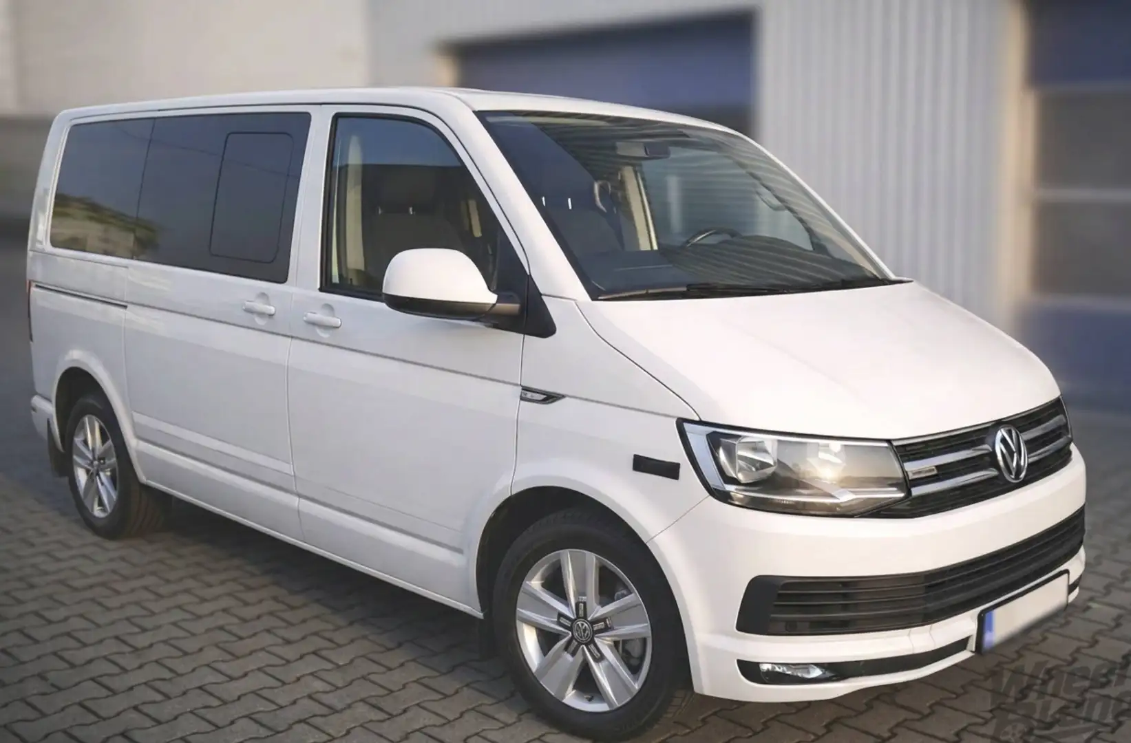 Volkswagen T6 Multivan VW Multivan T6 2017, 110kw, M6, 4x4, 2x tur Weiß - 2