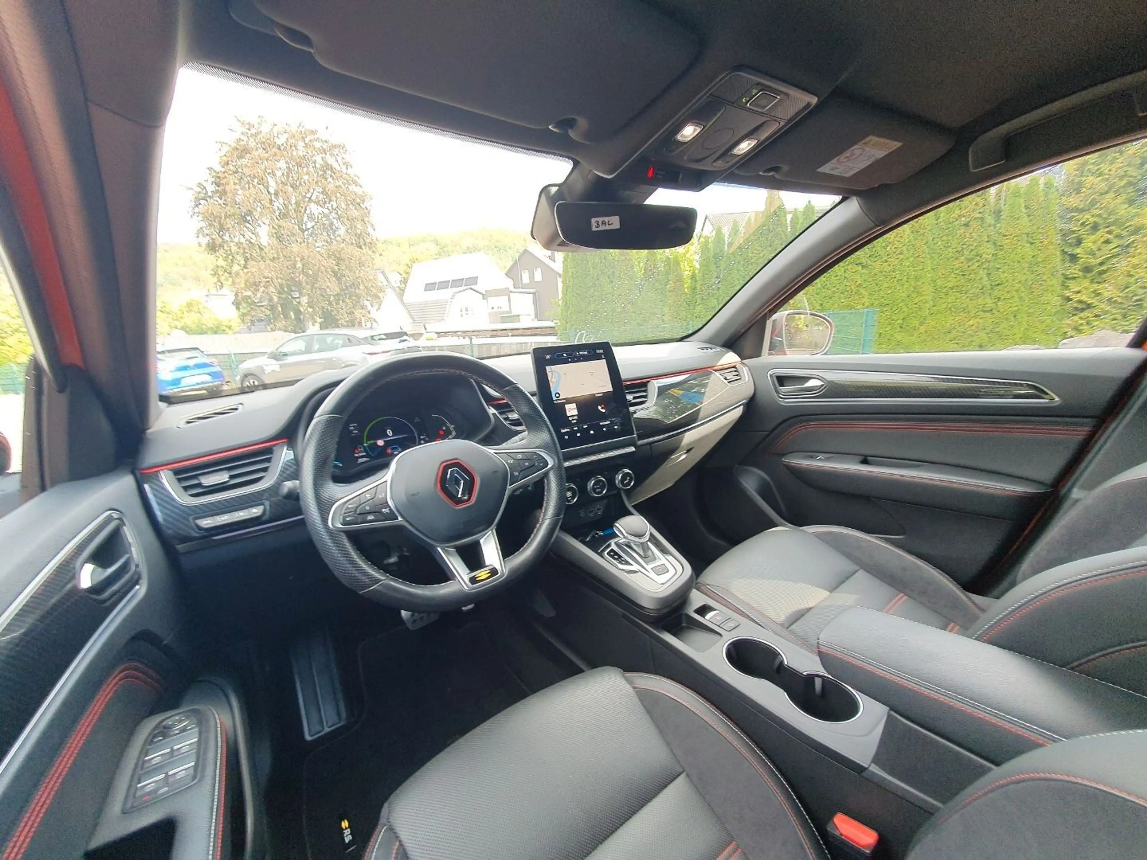 Renault Arkana R.S. Line FullHybrid — photo 9