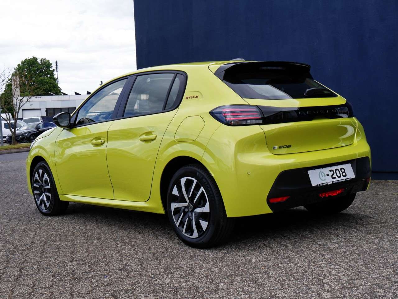 Peugeot 208