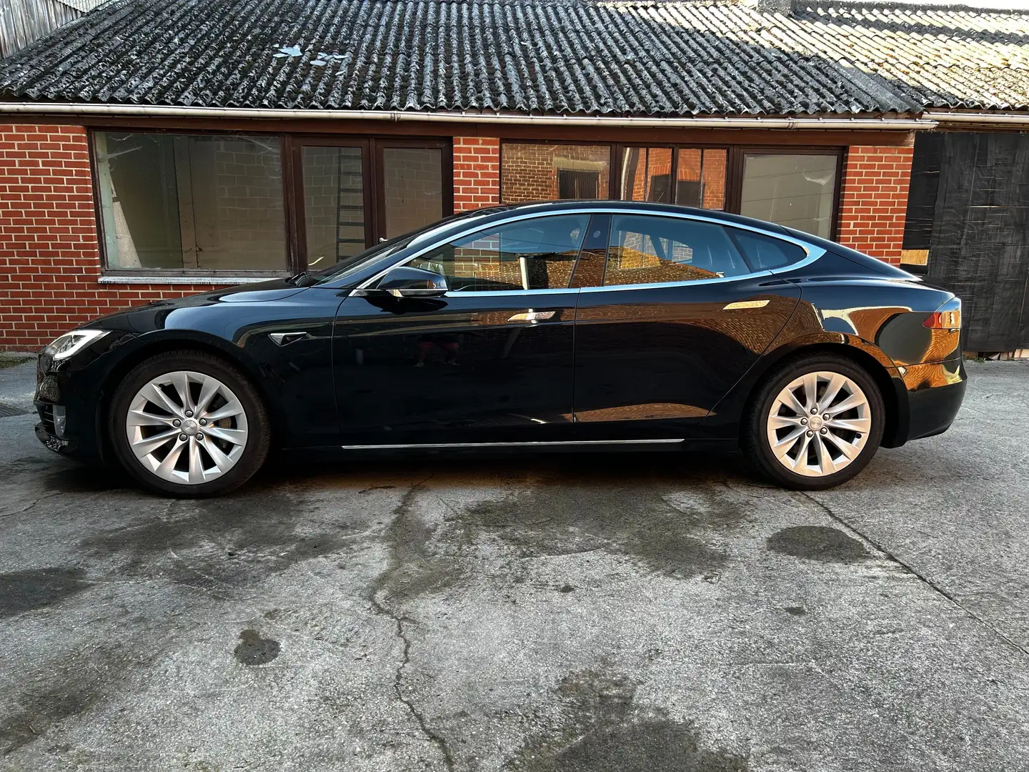 Tesla Model S 75 D Zwart - 2