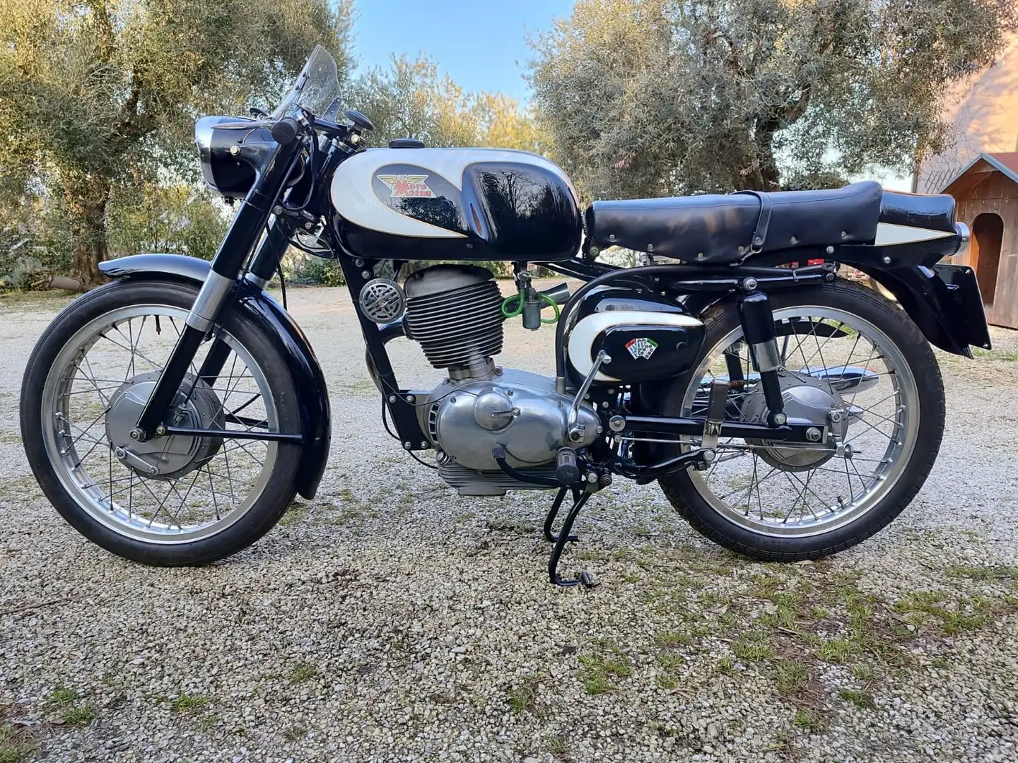 Moto Morini 175 Tresette Sprint Noir - 1