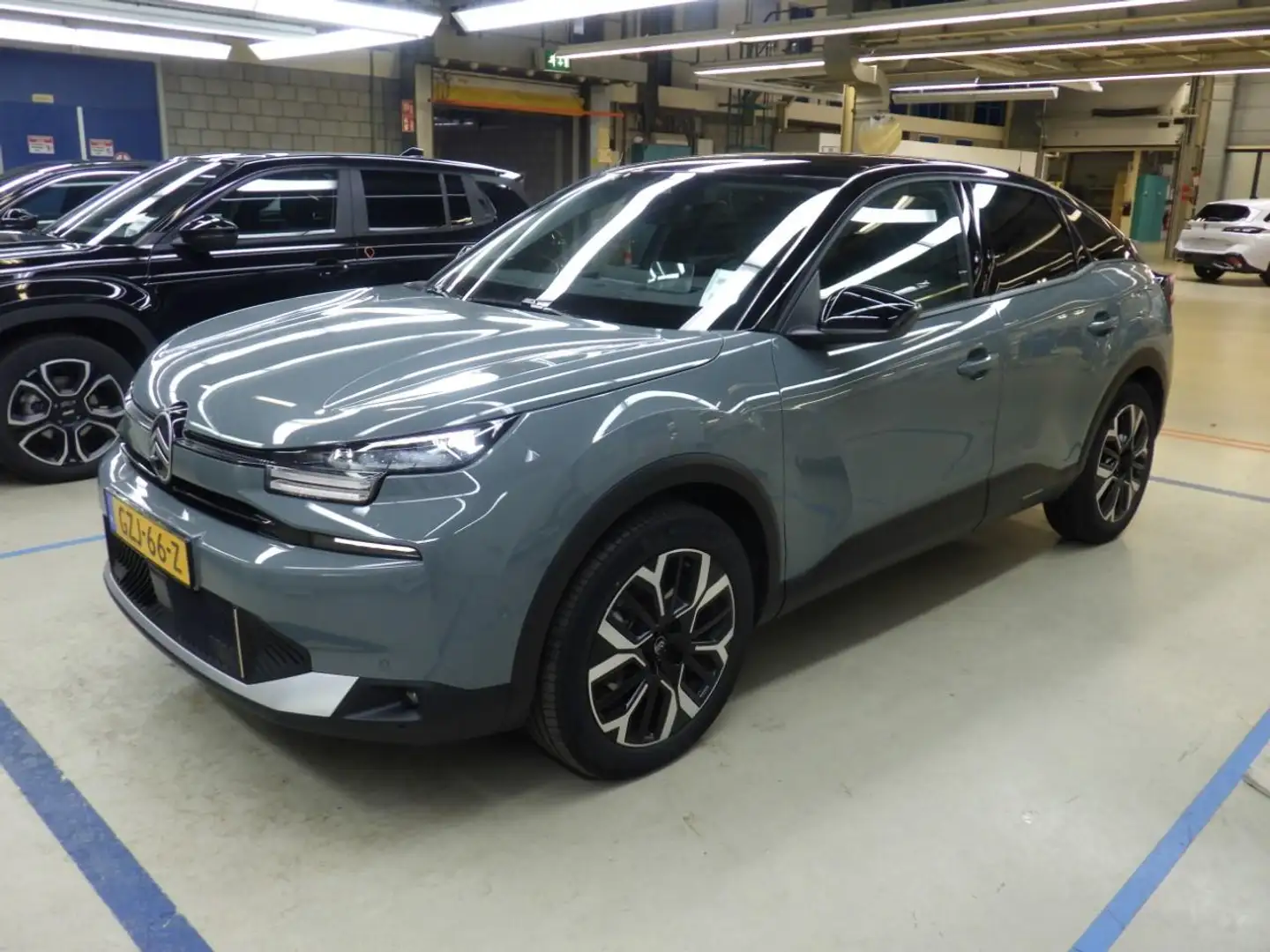 Citroen E-C4 Electric Max 156pk Extended range 54 kWh | 360 Camera | Nav Grijs - 1