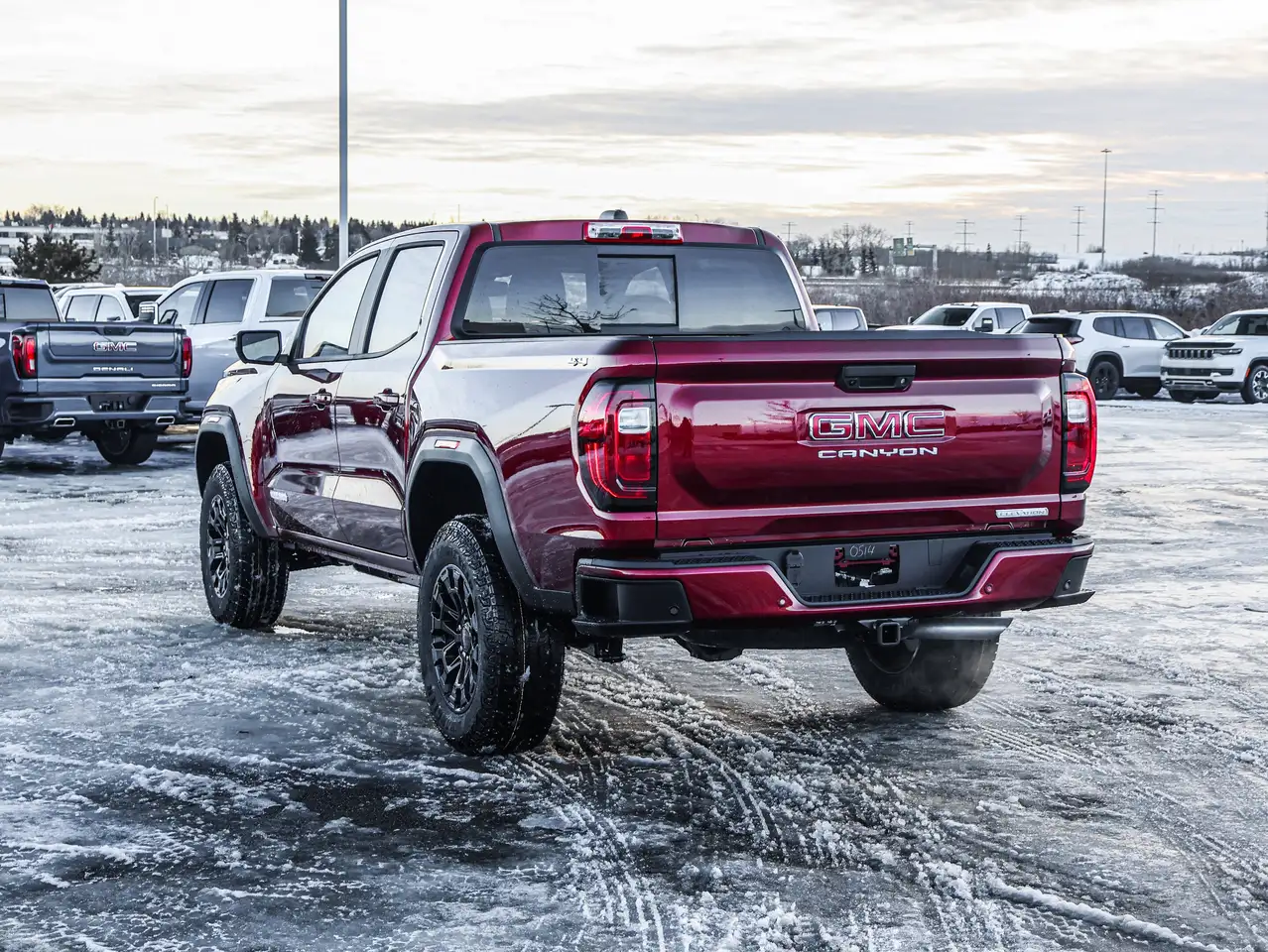 GMC Canyon снимка GMC Canyon