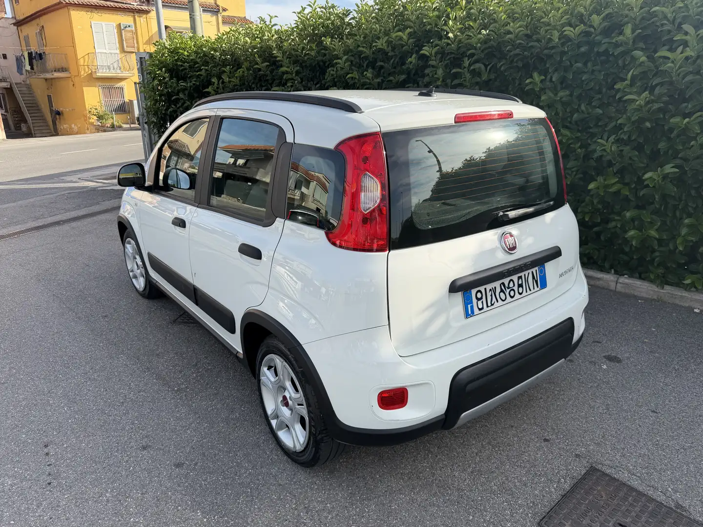 Fiat Panda 1.0 firefly hybrid City Life s&s 70cv Bianco - 2
