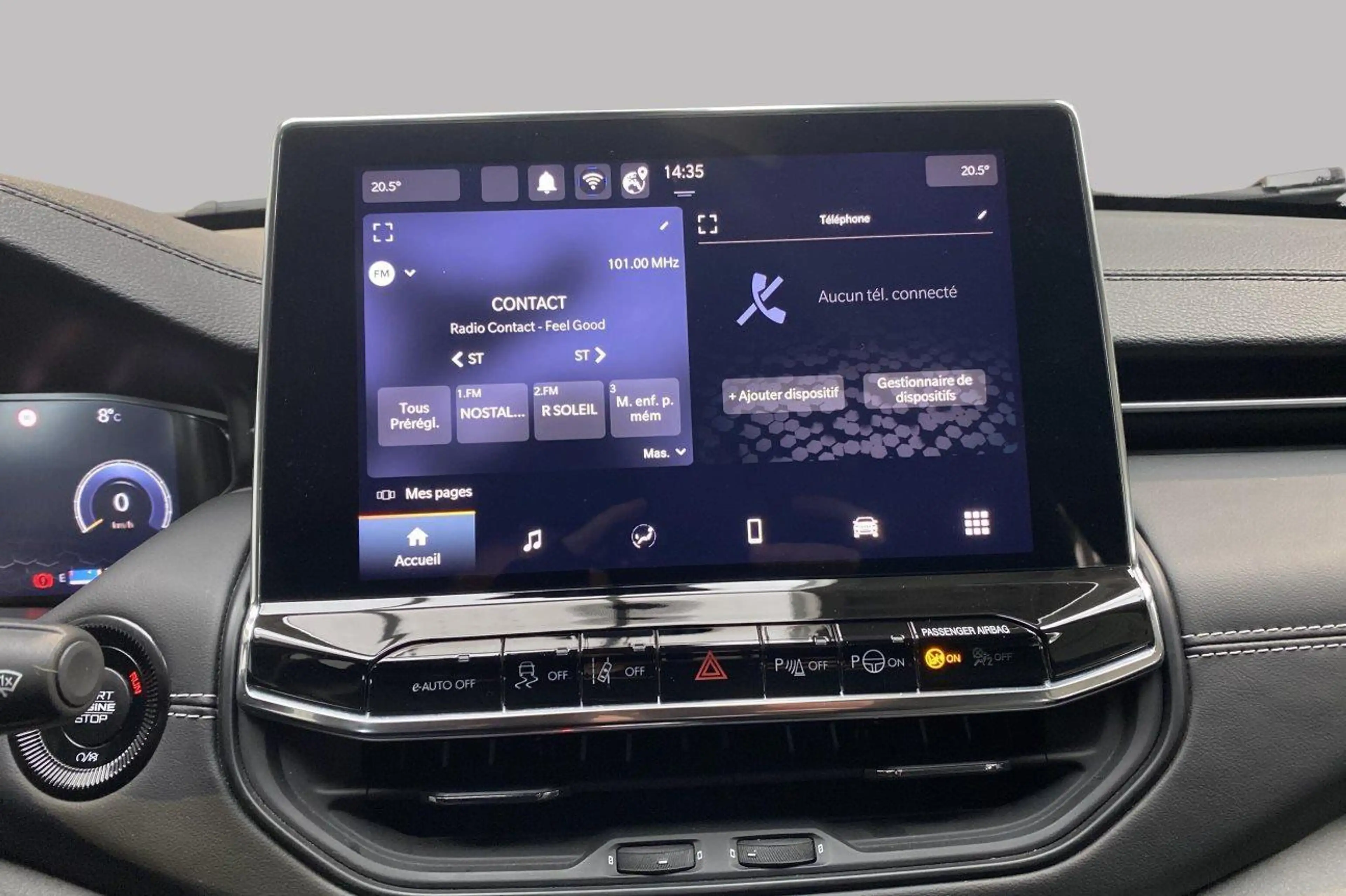 Jeep Compass ALTITUDE e-HYBRID — photo 13
