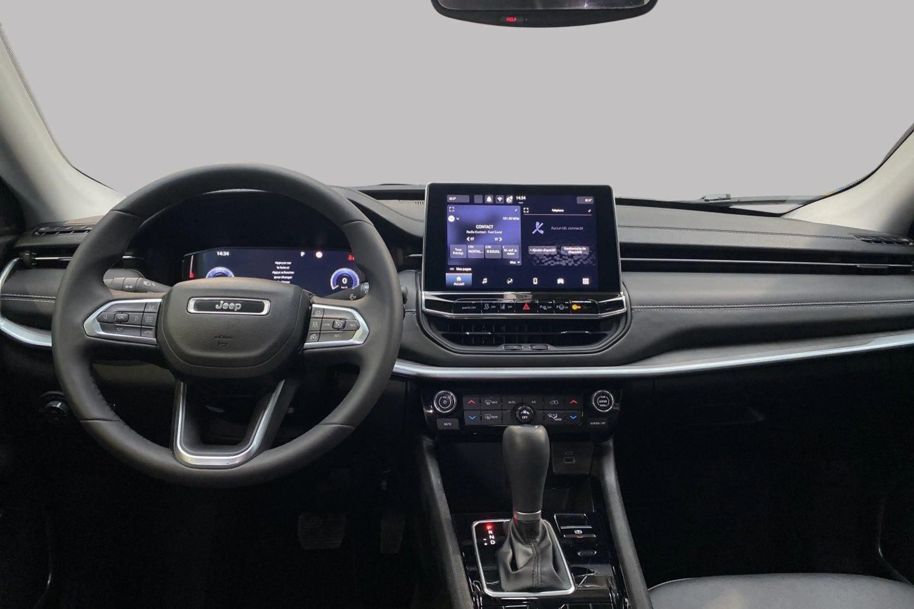 Jeep Compass ALTITUDE e-HYBRID — photo 11