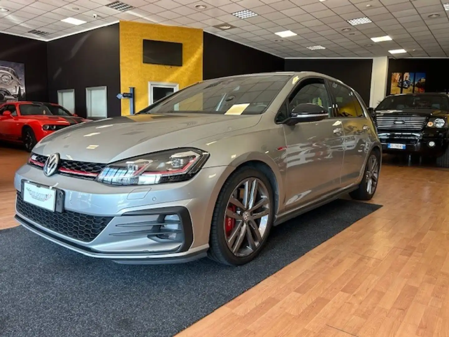 Volkswagen Golf GTI Performance 2.0 245 CV TSI DSG 5p. BMT Argento - 2