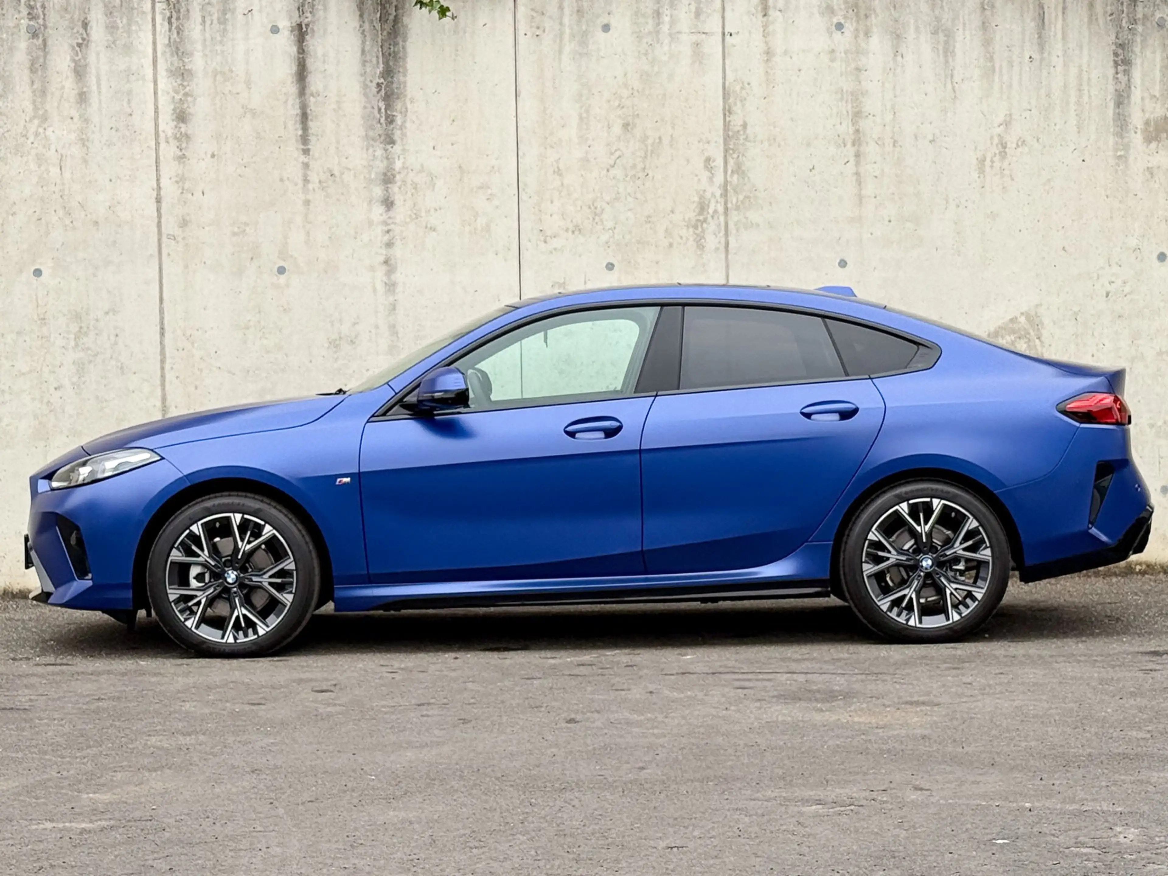 BMW 220 d Gran Coupe M-Sportpaket — photo 6